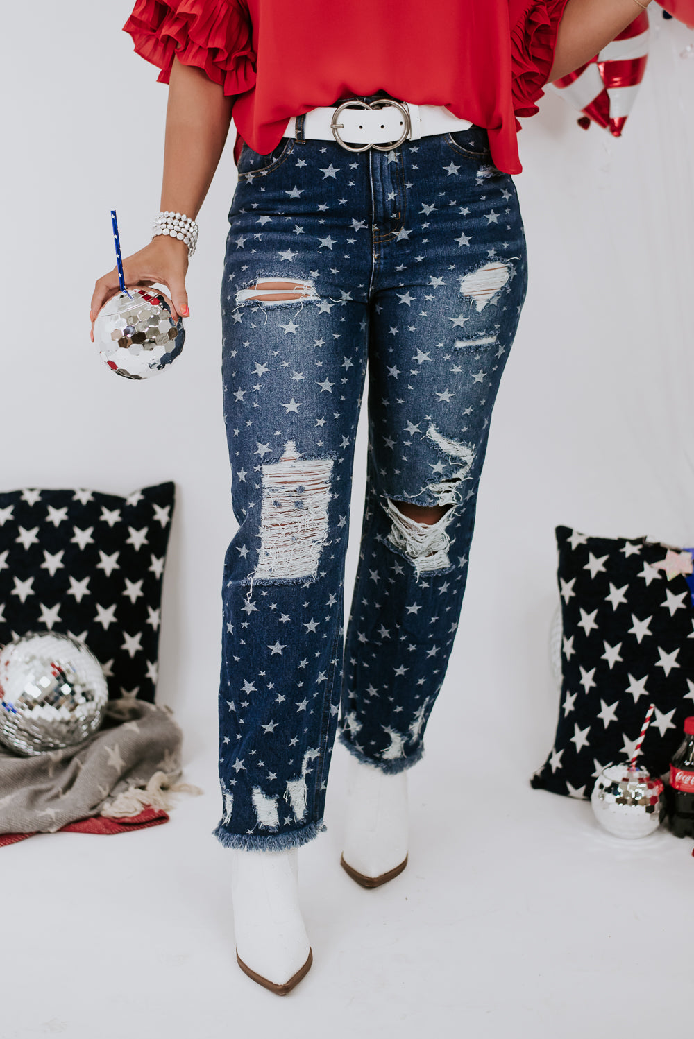 Star Standout Distressed Denim Jeans