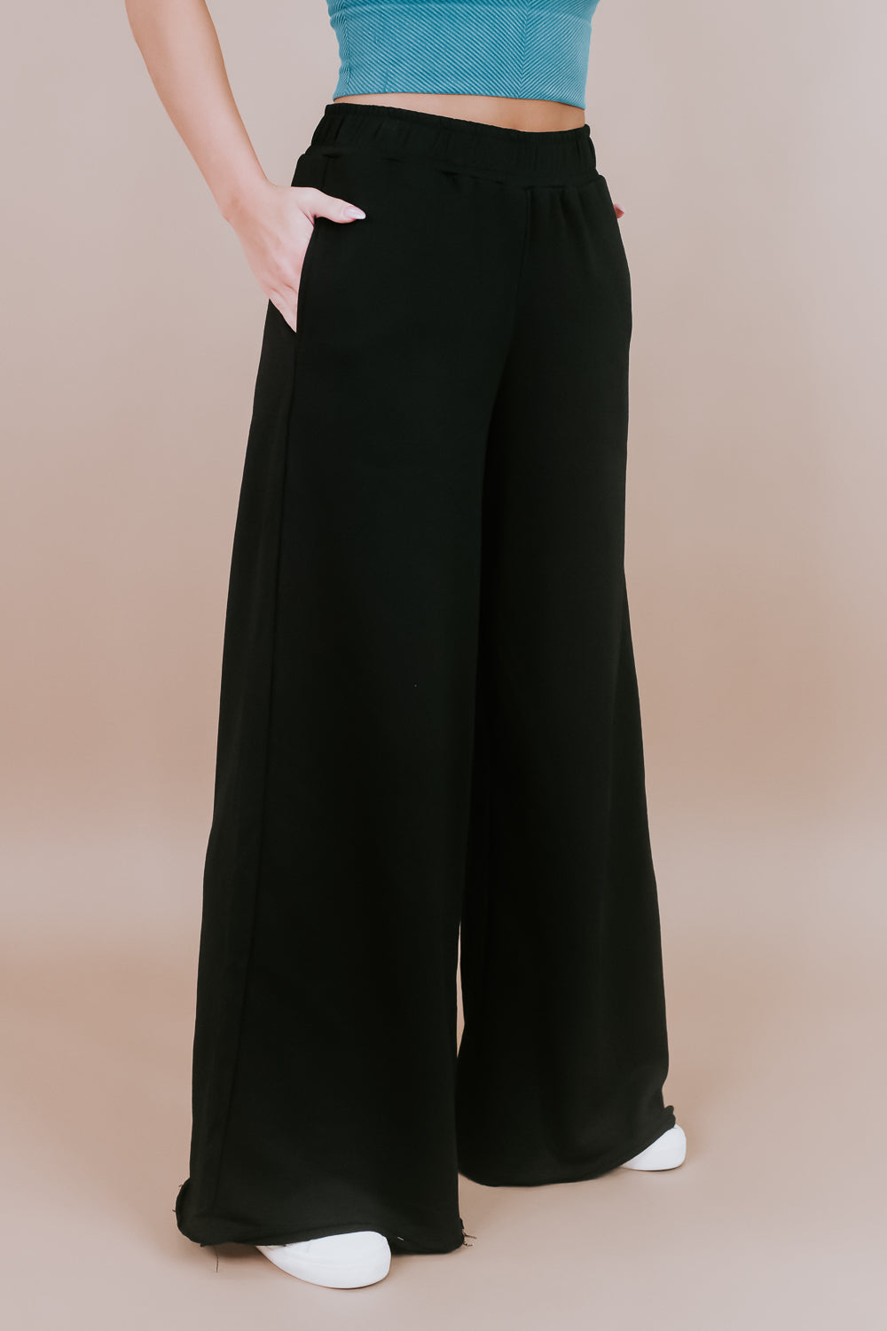 French Terry Wide Leg Sweatpants, Black – Everyday Chic Boutique