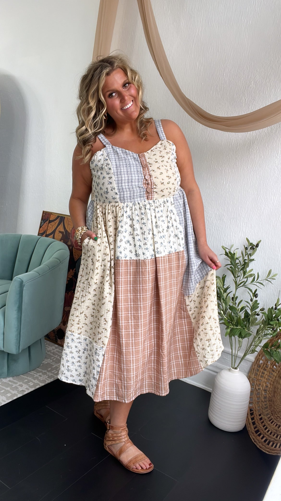 Patchwork Blooms Midi Dress, Ivory – Everyday Chic Boutique