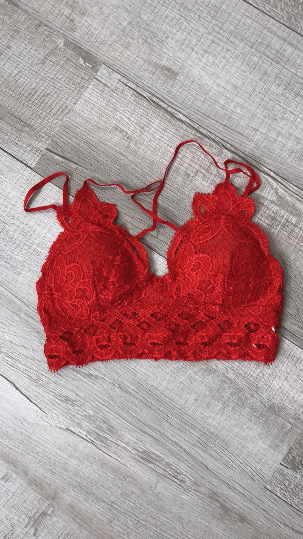 [新品]extreme cashmere bralette ビスチェ ブラレット Opening Day Bralette, Red – Everyday Chic Boutique