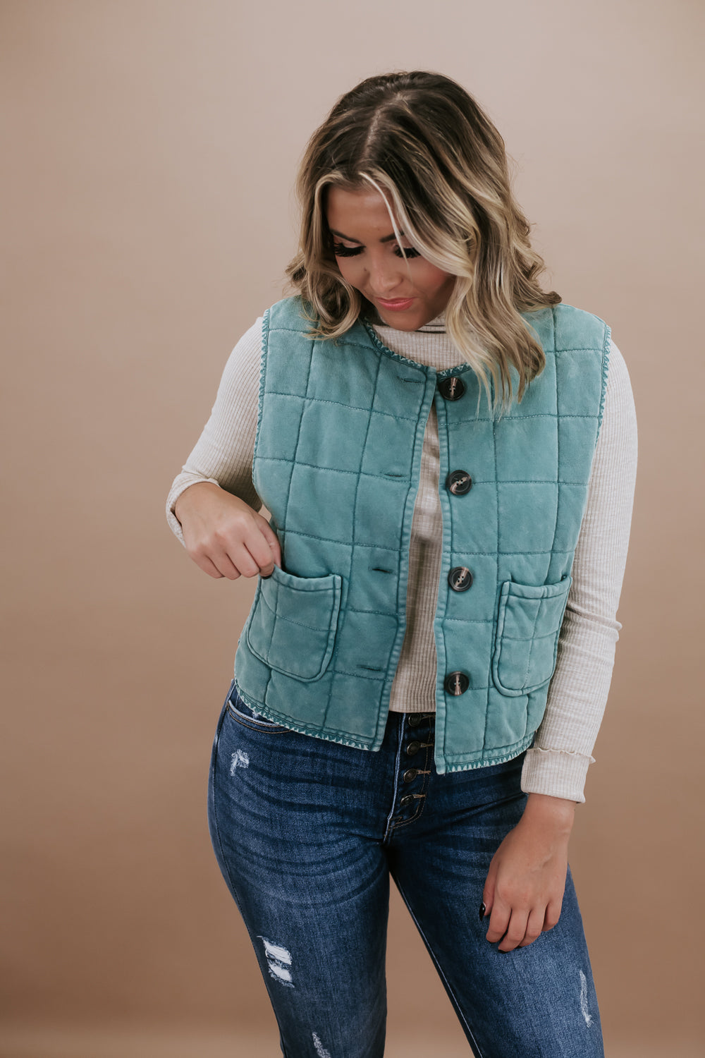 On a Quest Quilted Vest, Green