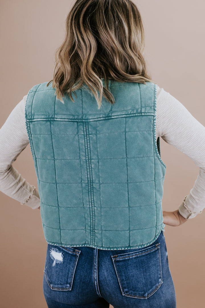 On a Quest Quilted Vest, Green