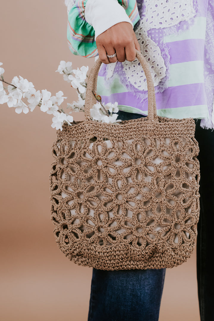 Floral Straw Vacation Bag, Brown