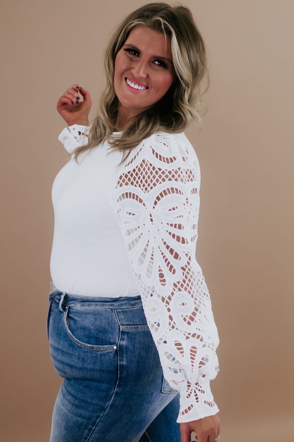 Lace Sleeve Detailed Top