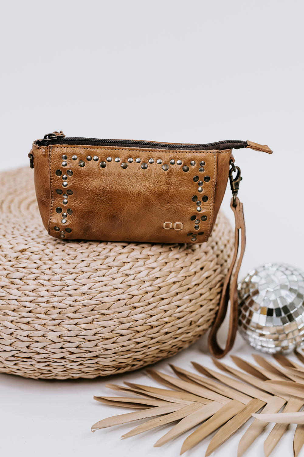 Bedstu Encase , Tan Rustic Everyday Chic Boutique