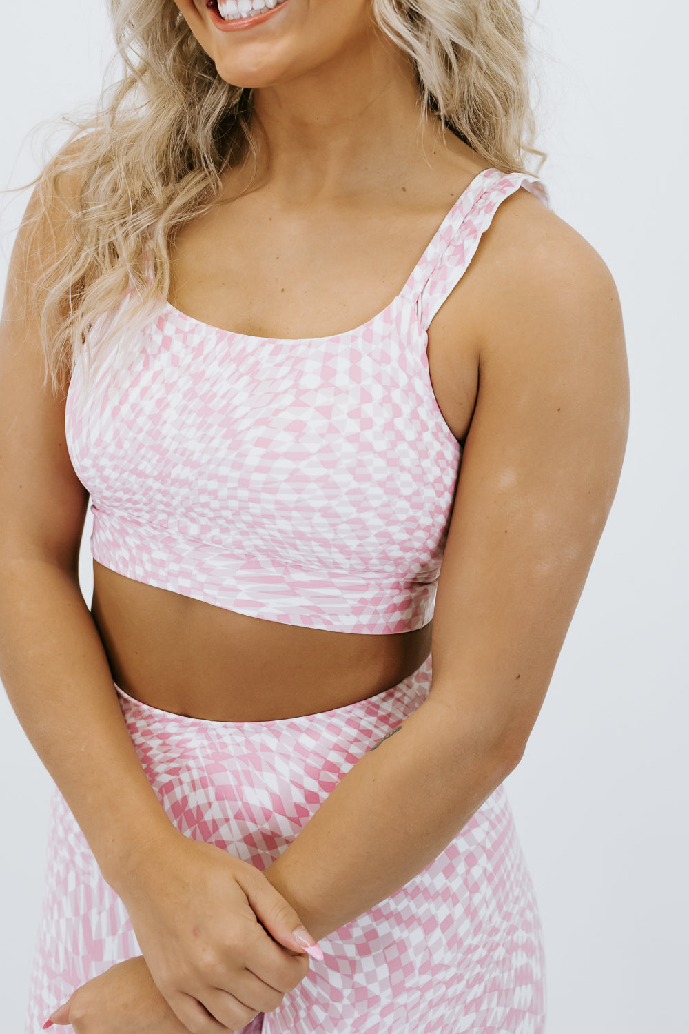 All Active Wavy Checkered Sports Bra, Pink – Everyday Chic Boutique
