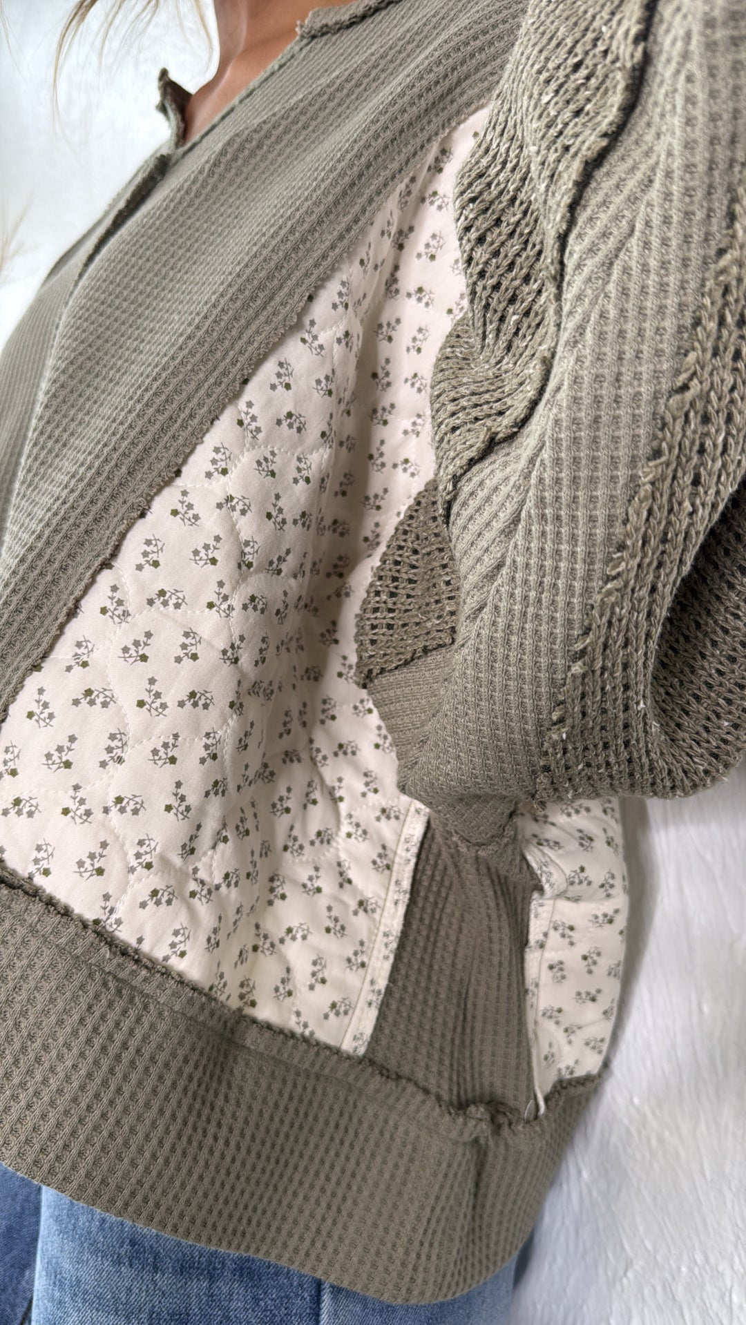 DOORBUSTER: POL Floral Sleeve Sweater, Olive