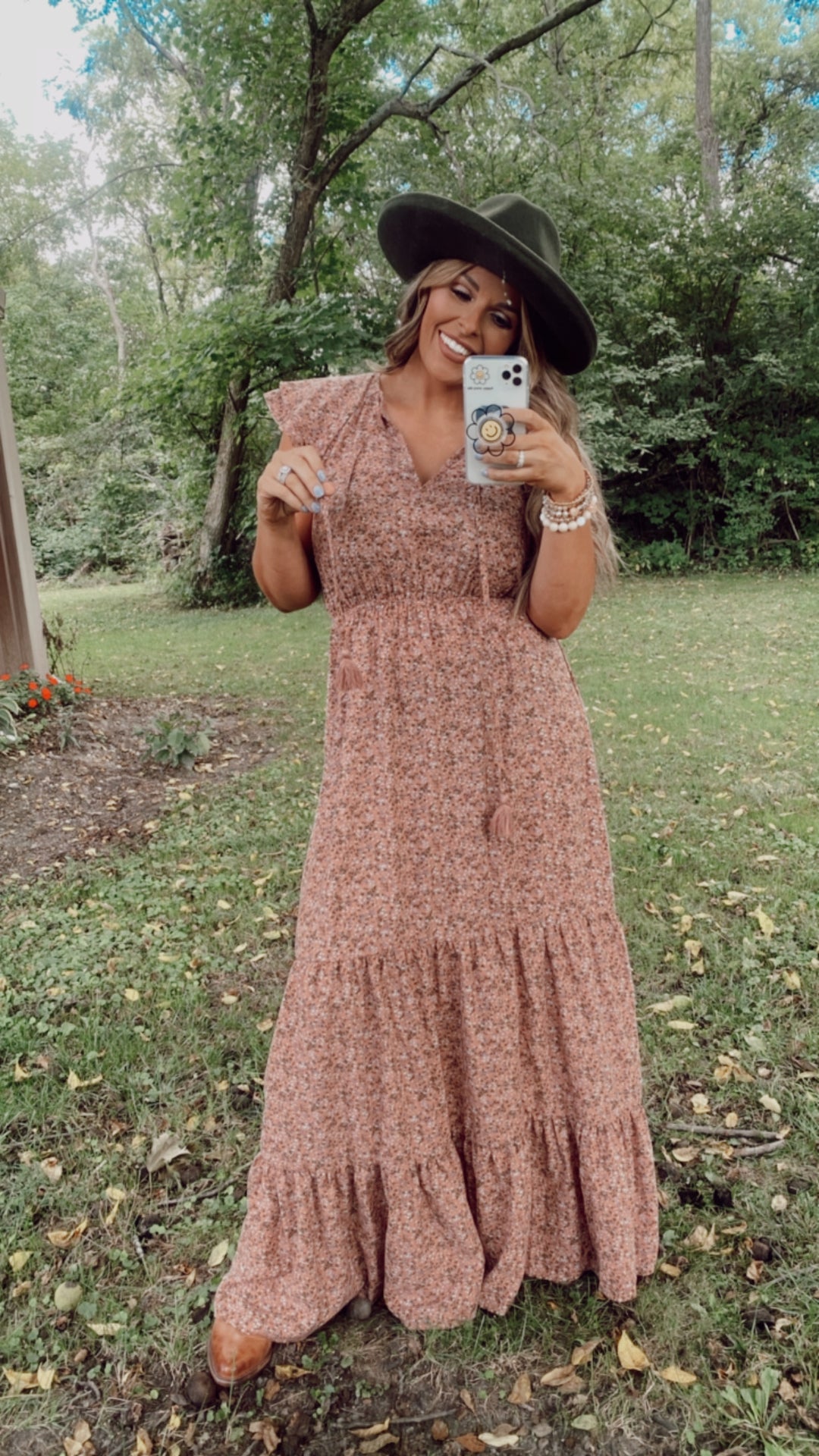 ECB Exclusive: Melody Floral Maxi Dress, Mauve ECB Exclusive: Melody Floral Maxi Dress, Mauve