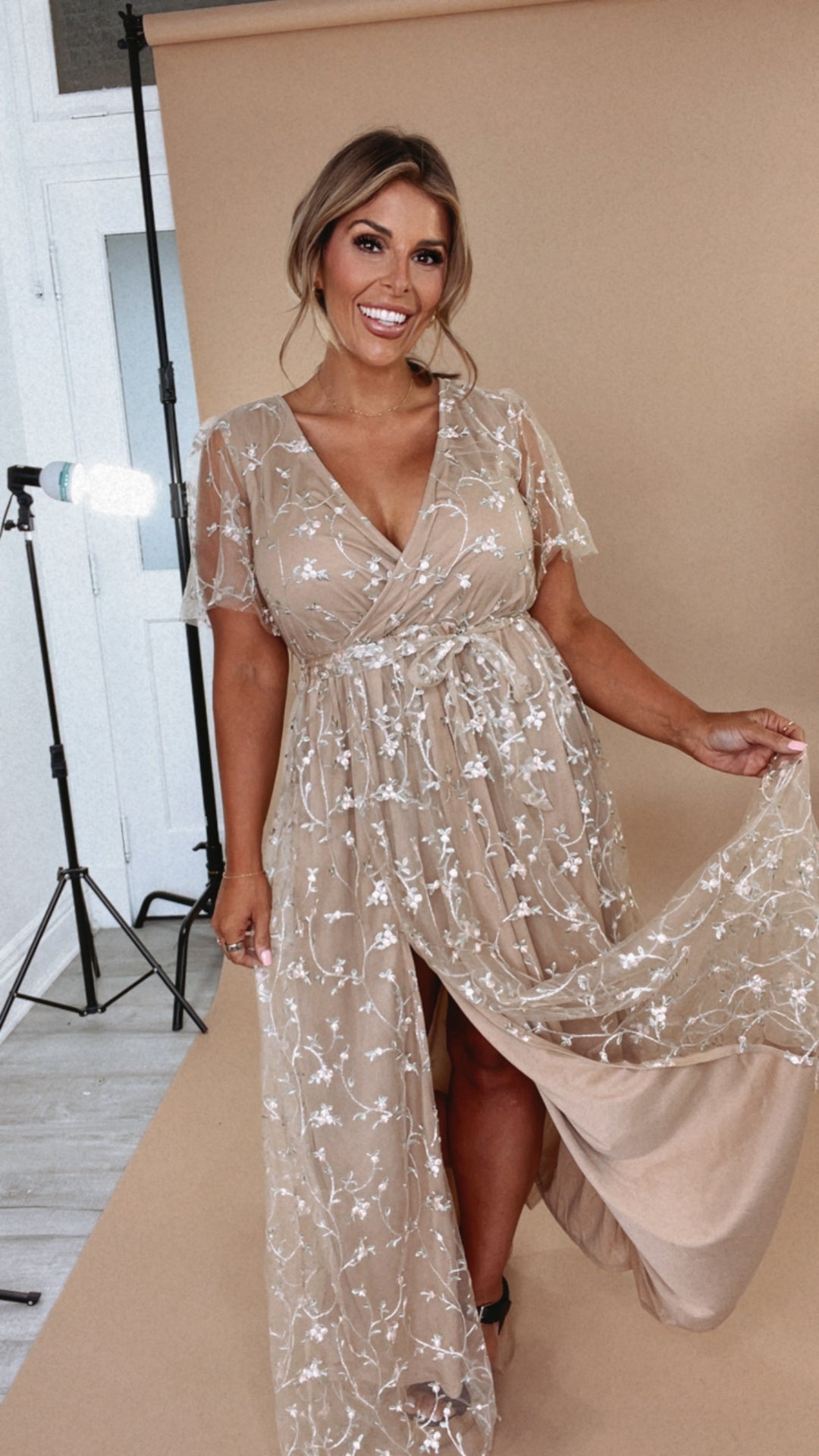 ECB Exclusive: Dreamy Floral Embroidered Maxi Dress 2XL ECB Exclusive: Dreamy Floral Embroidered Maxi Dress 2XL
