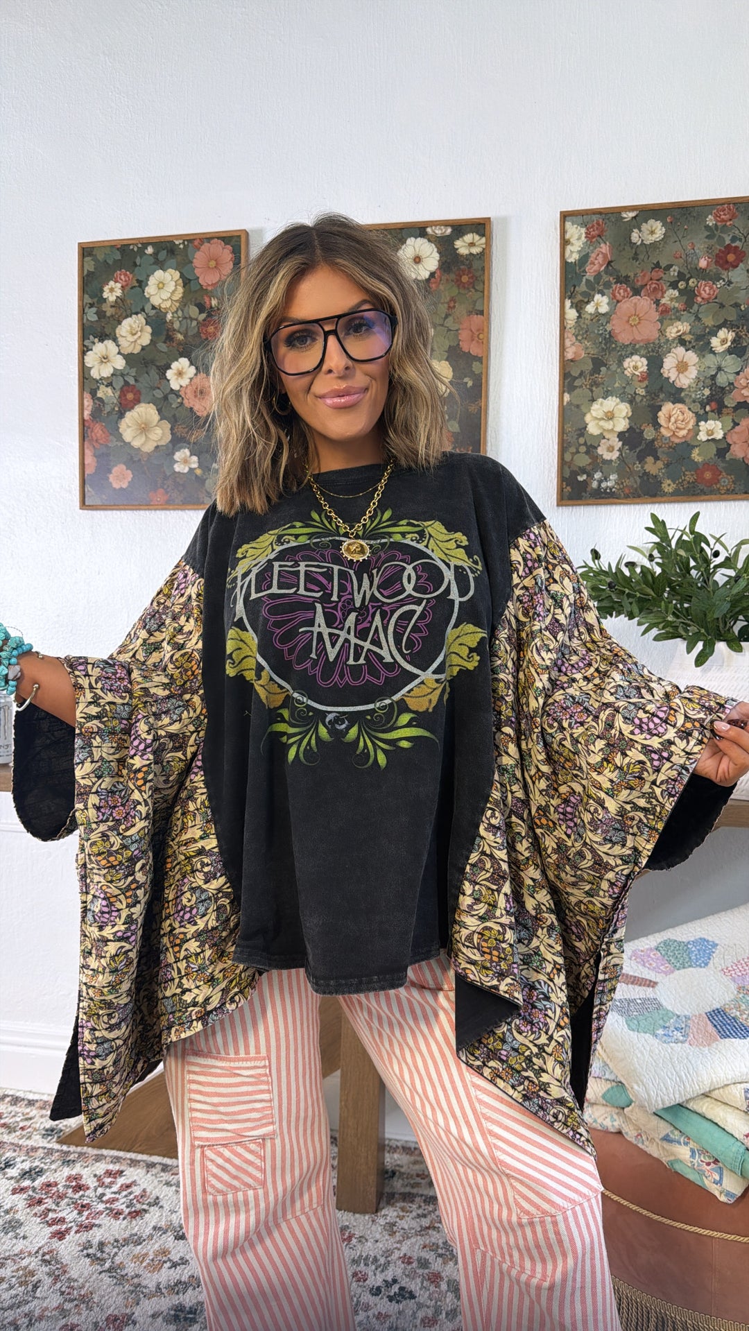 Silver Springs Poncho Top, Black