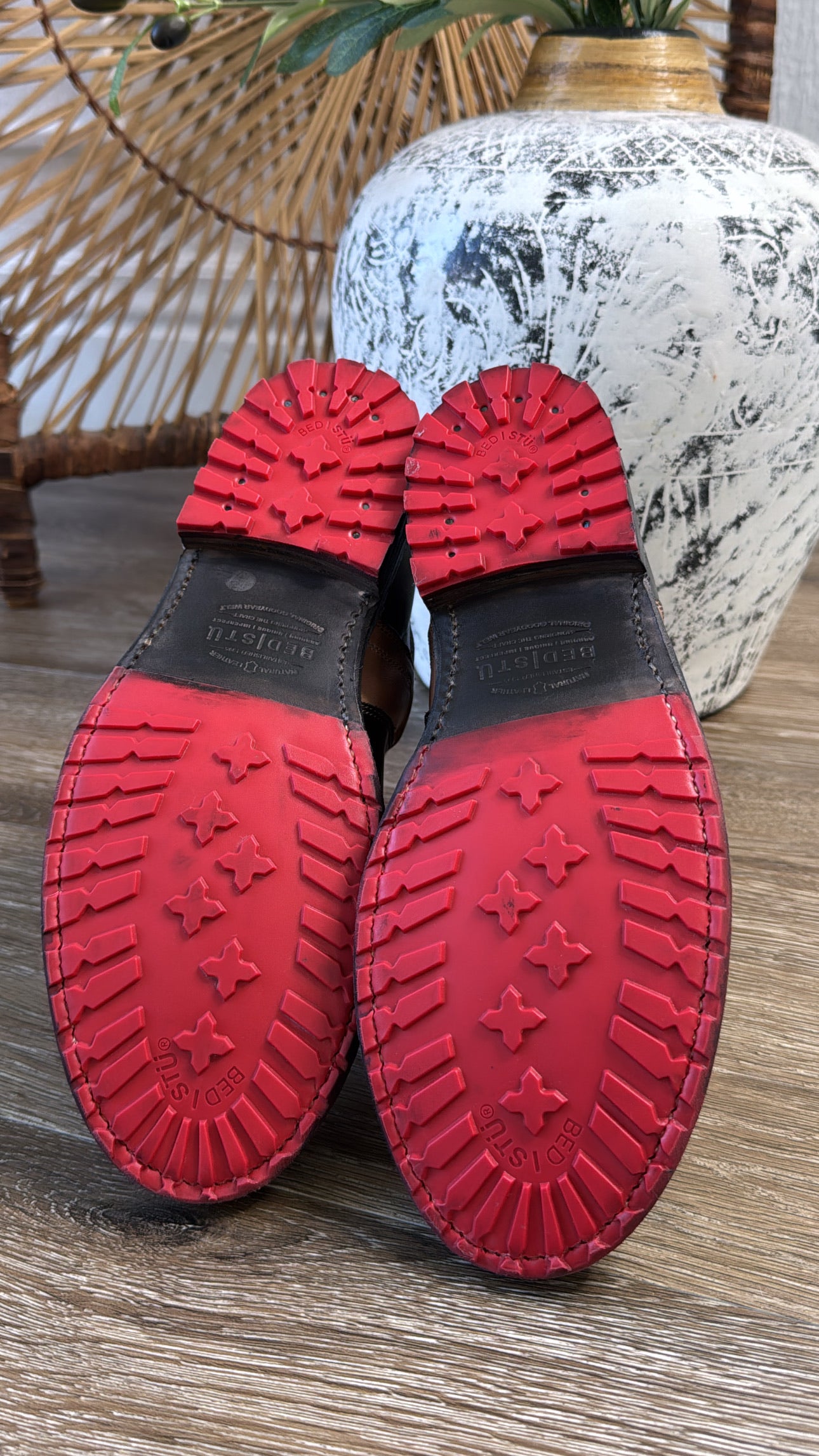 Bedstu Ethic, Black Tan Rustic – Everyday Chic Boutique