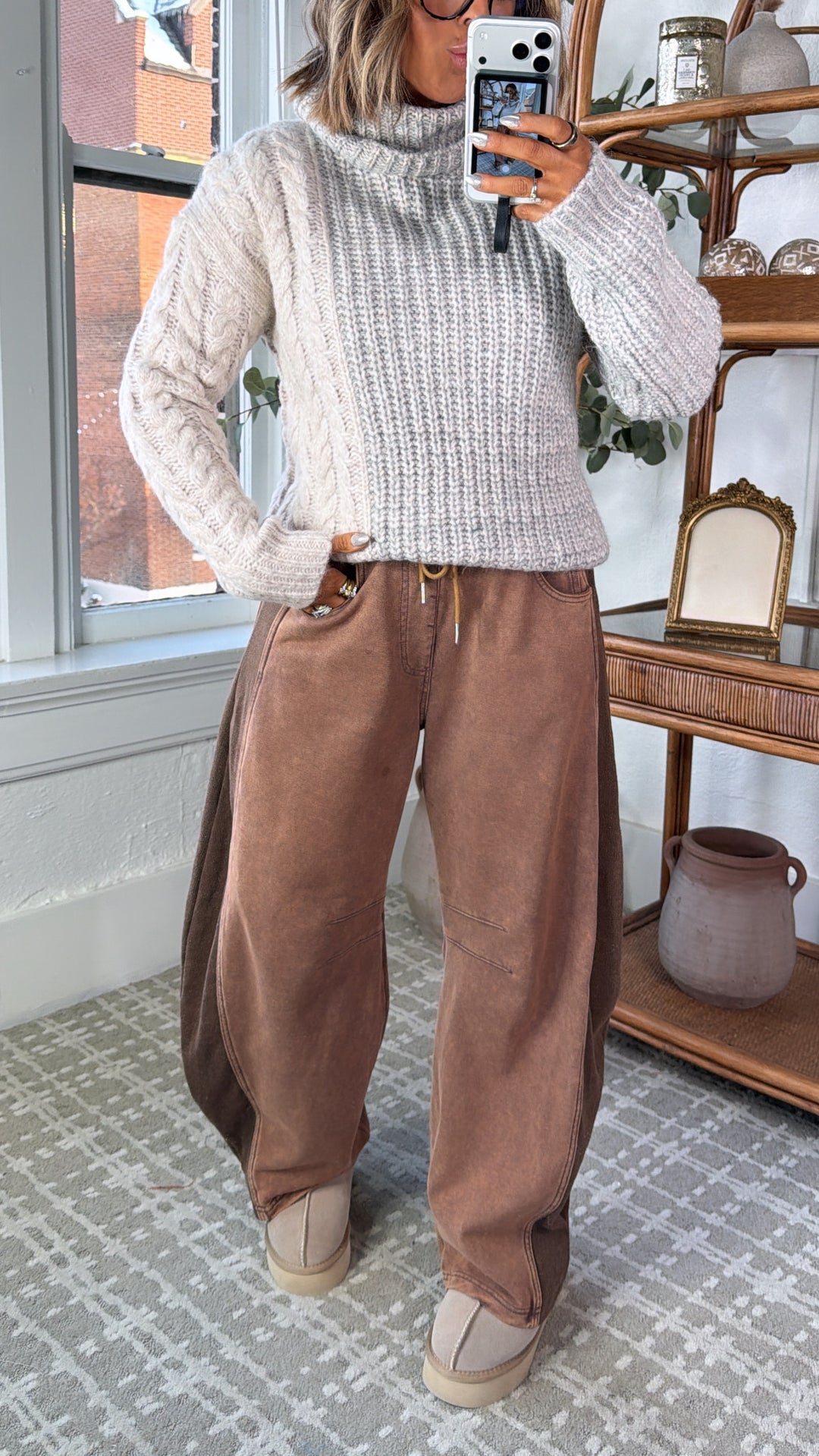 Trend Setter Barrel Leg Sweatpant, Brown