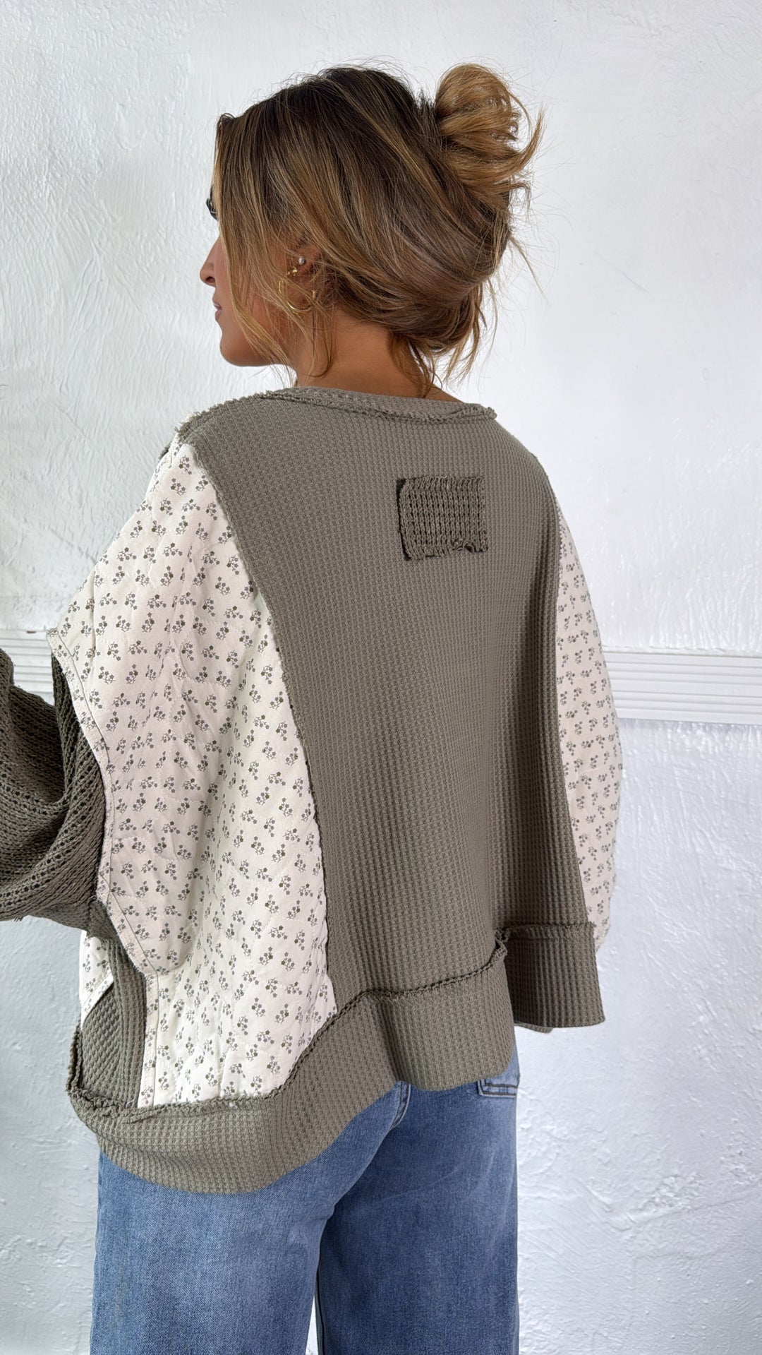 DOORBUSTER: POL Floral Sleeve Sweater, Olive