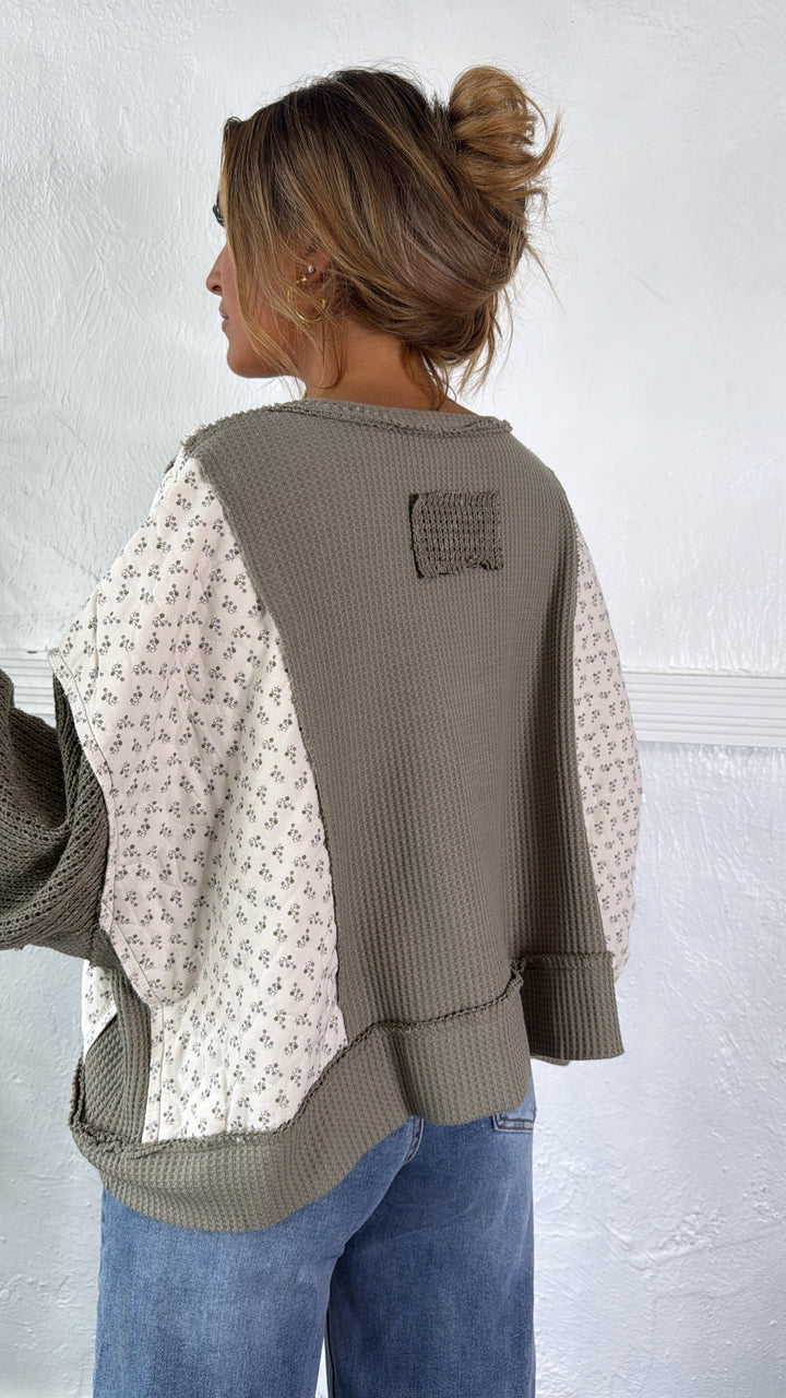 DOORBUSTER: POL Floral Sleeve Sweater, Olive