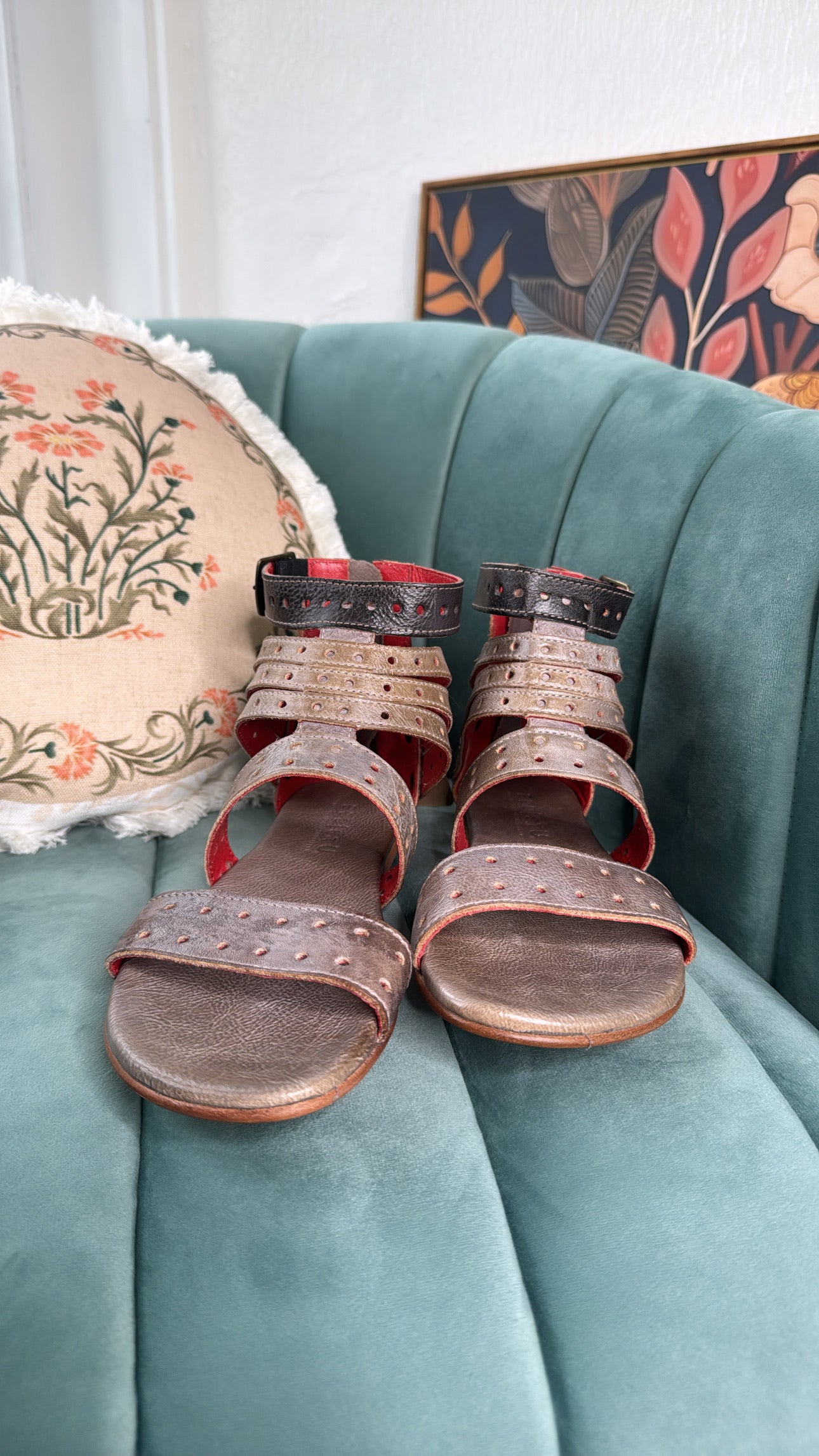 Artemis Bedstu, Tonic Breeze Rustic – Everyday Chic Boutique