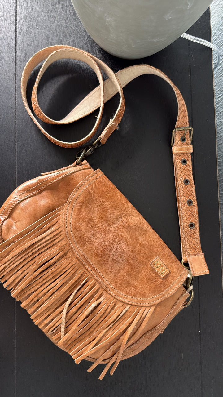 BedStu EASTEND Tan Dip Dye X