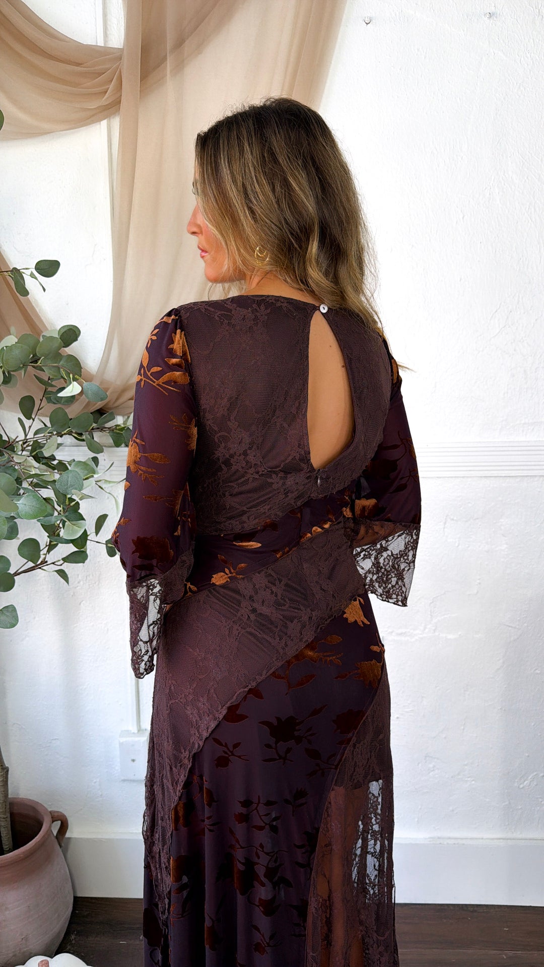 Stunning Beauty Maxi Dress, Mahogany