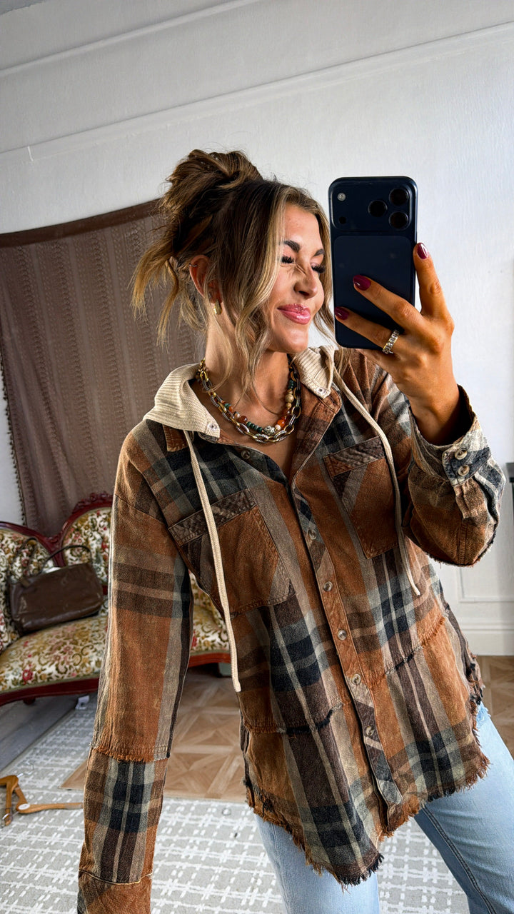 Valley Range Hooded Flannel, Washed Toffee