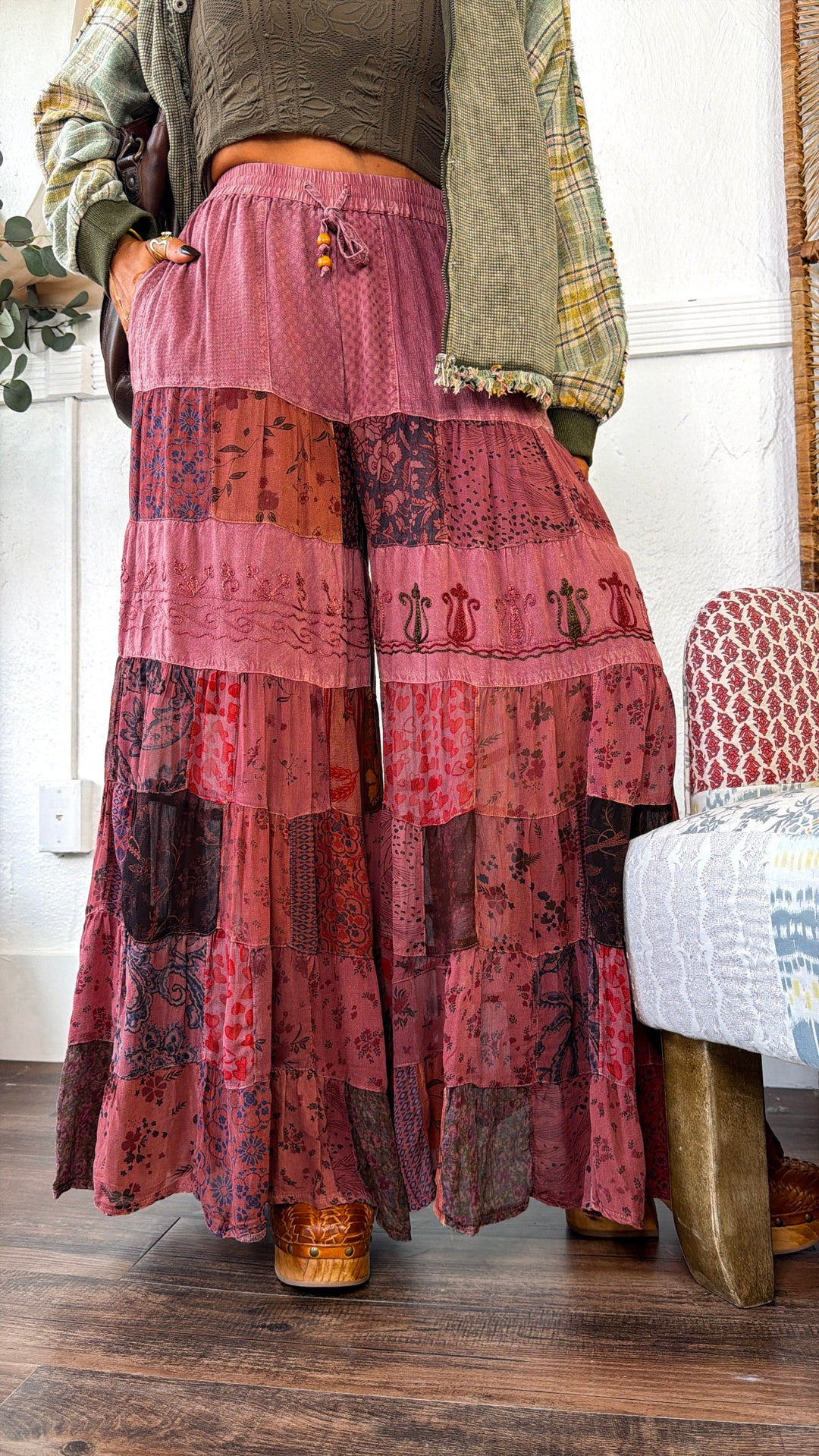 Artistic Work Patched Pants, Garnet Reg