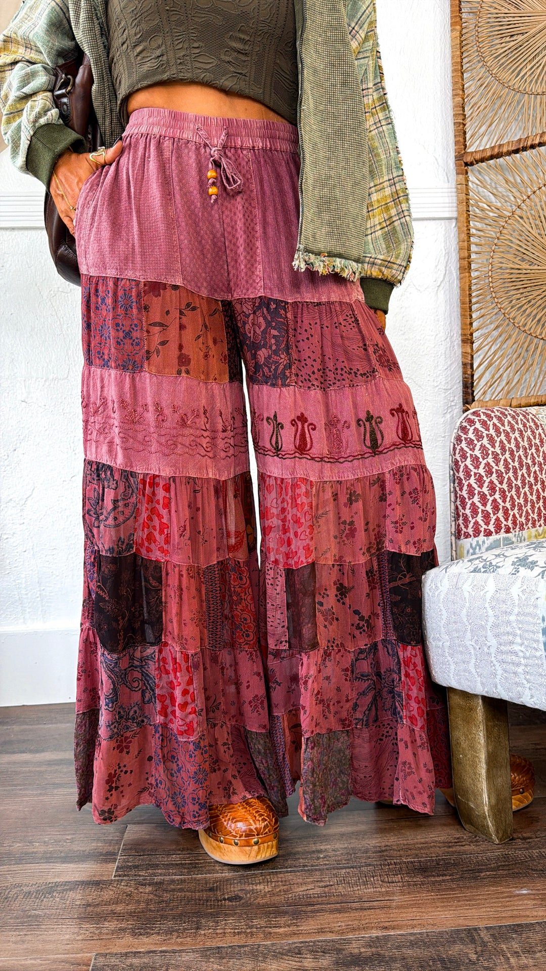Artistic Work Patched Pants, Garnet Reg