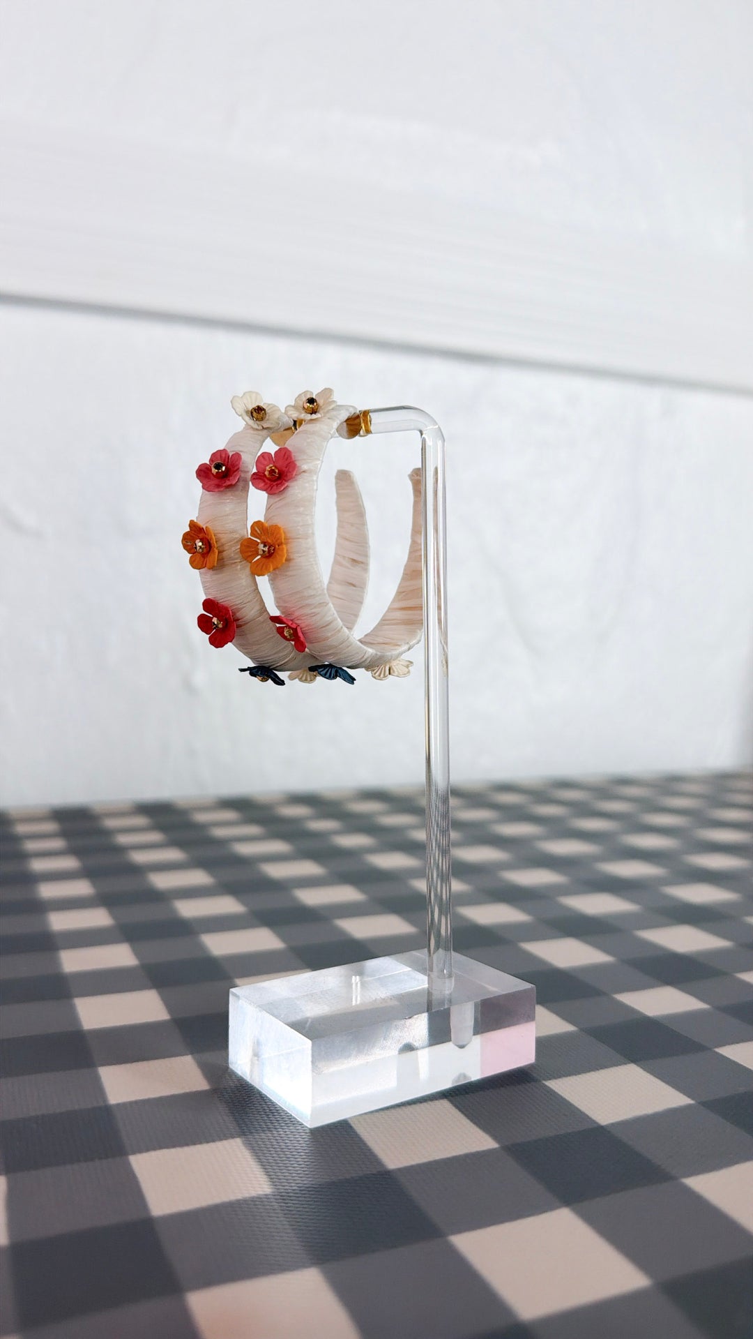 Floral Girl Hoop, Ivory