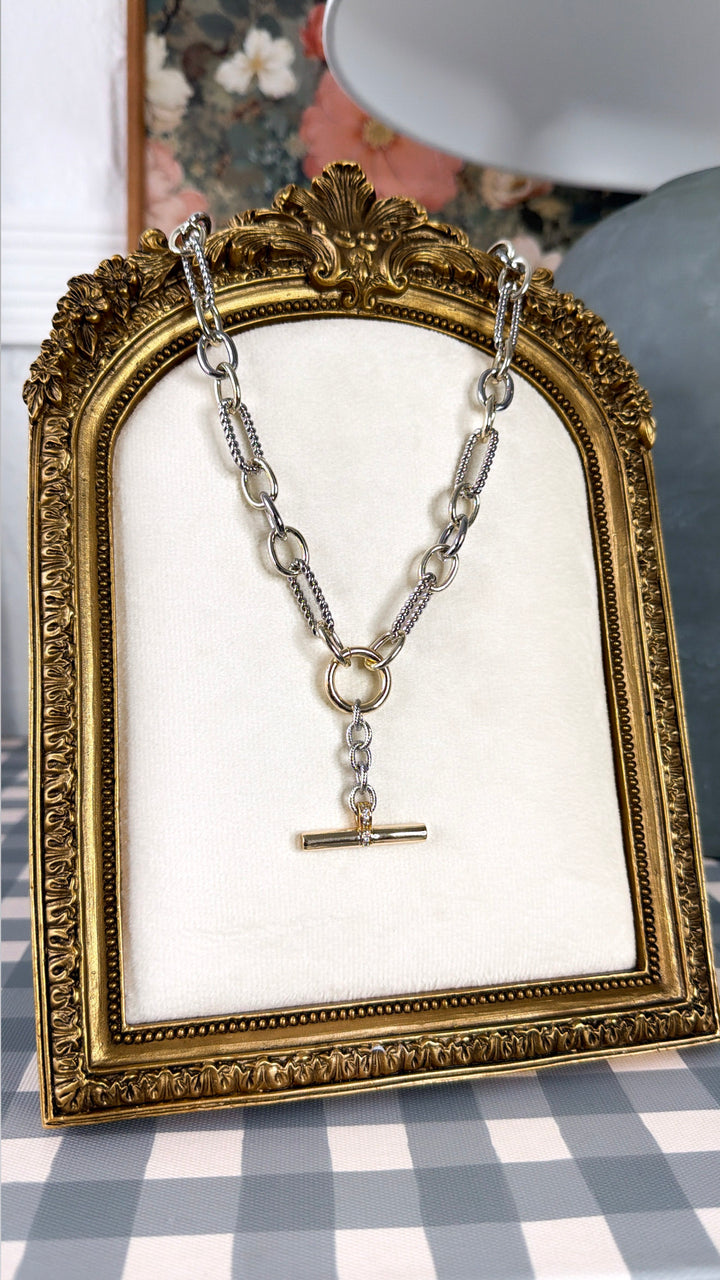 Textured Chain Necklace