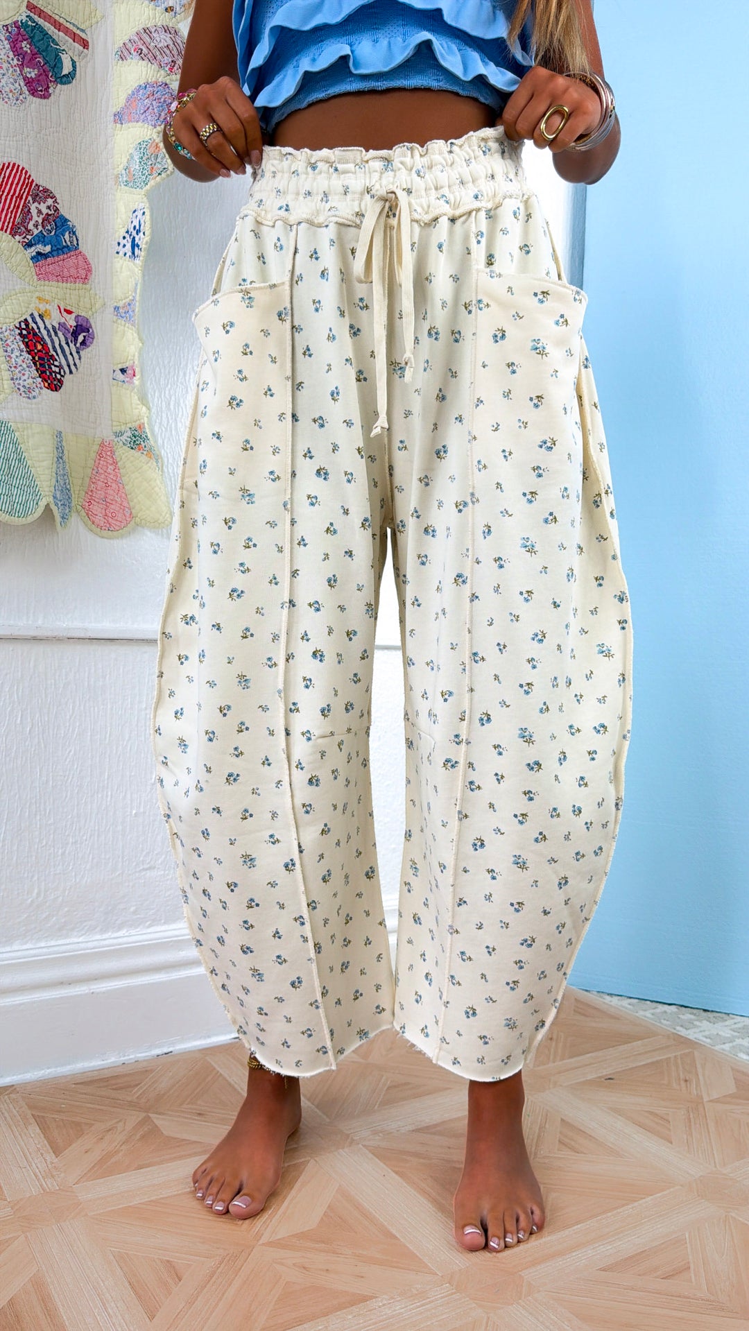 Modern Garden Joggers, Cream
