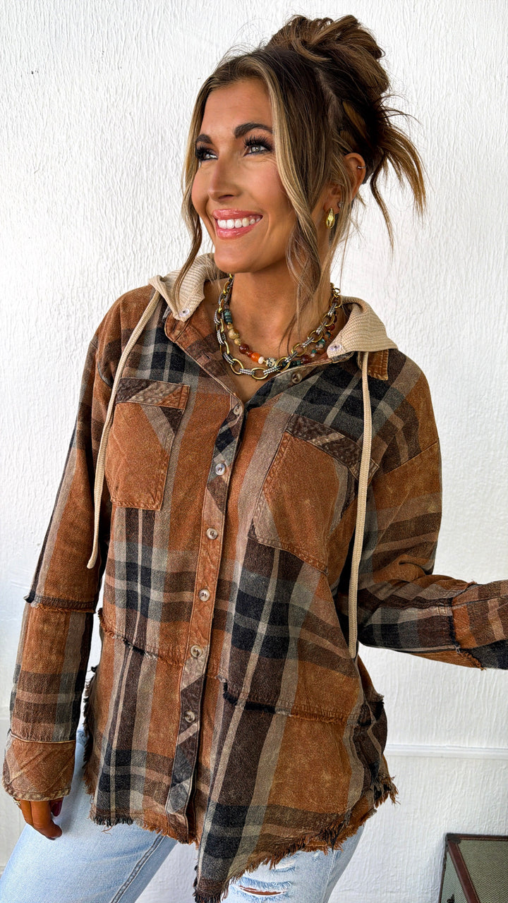 Valley Range Hooded Flannel, Washed Toffee