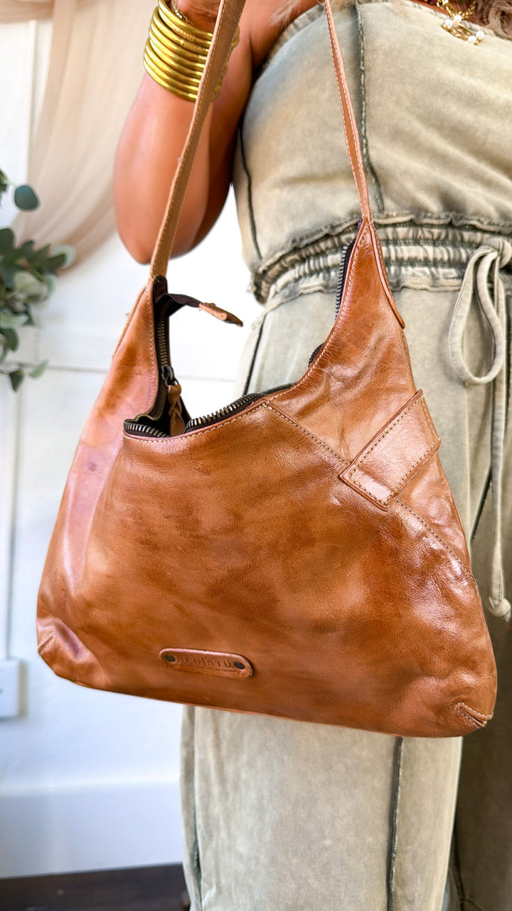 Bedstu Seemly, Tan Rustic