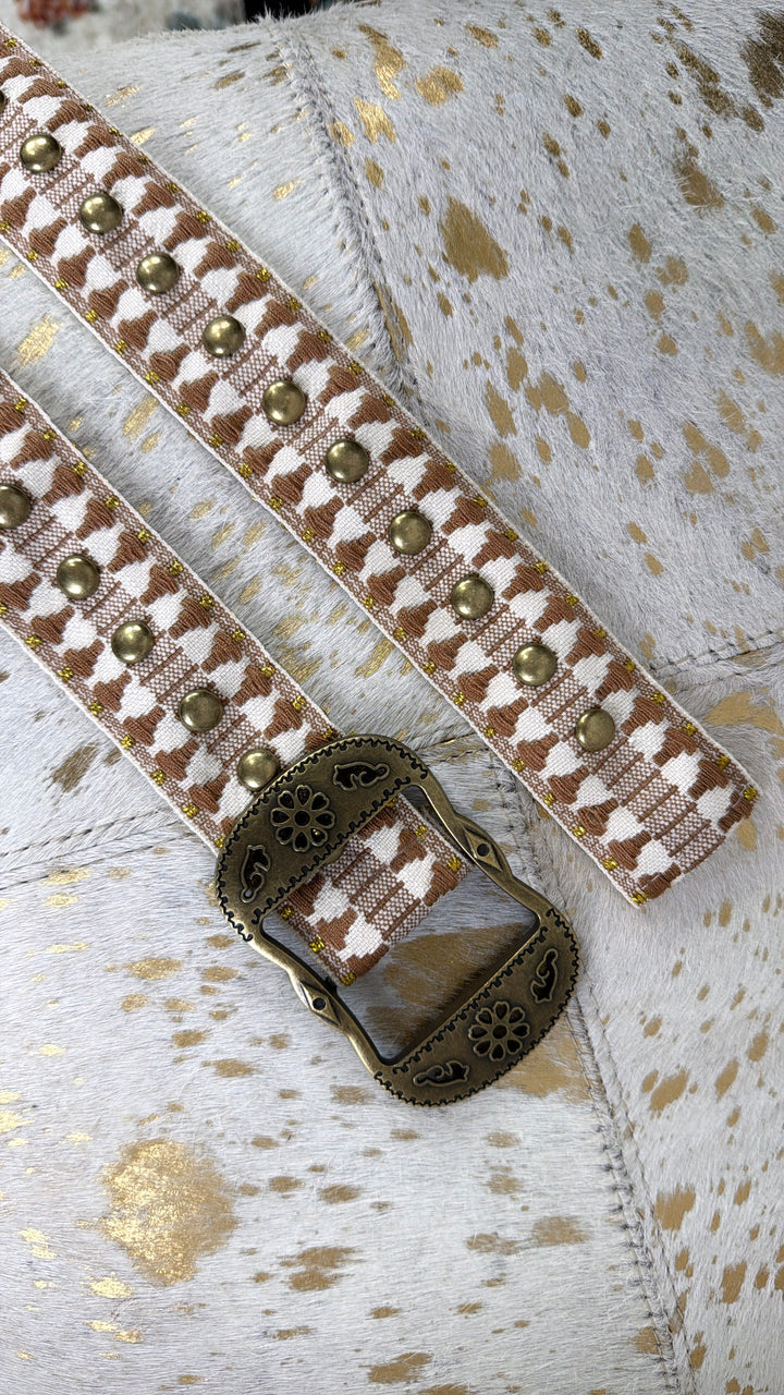 Maize Studded Adjustable Belt, Cocoa