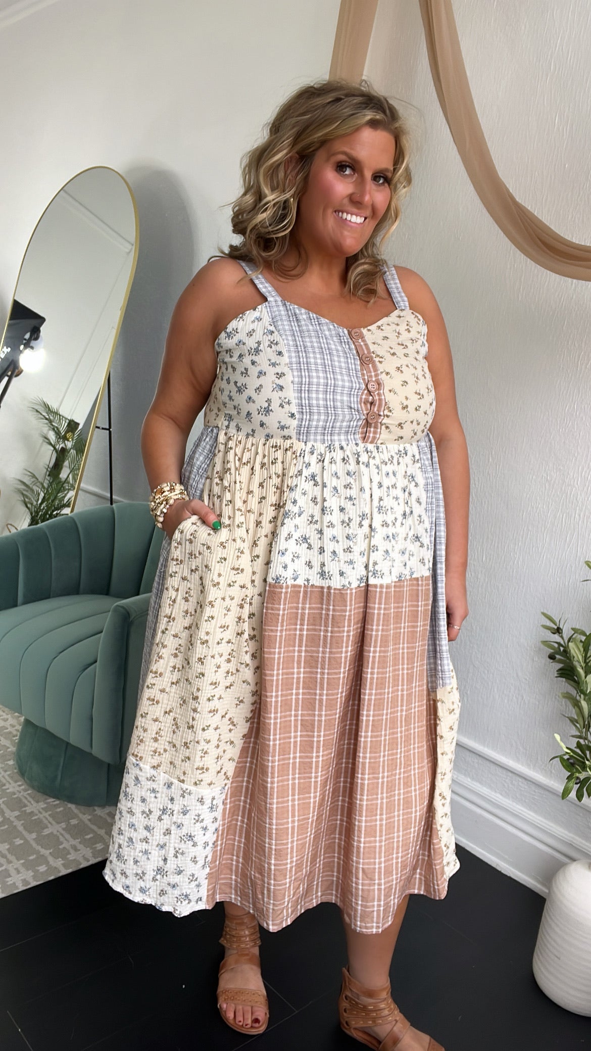 Patchwork Blooms Midi Dress, Ivory – Everyday Chic Boutique