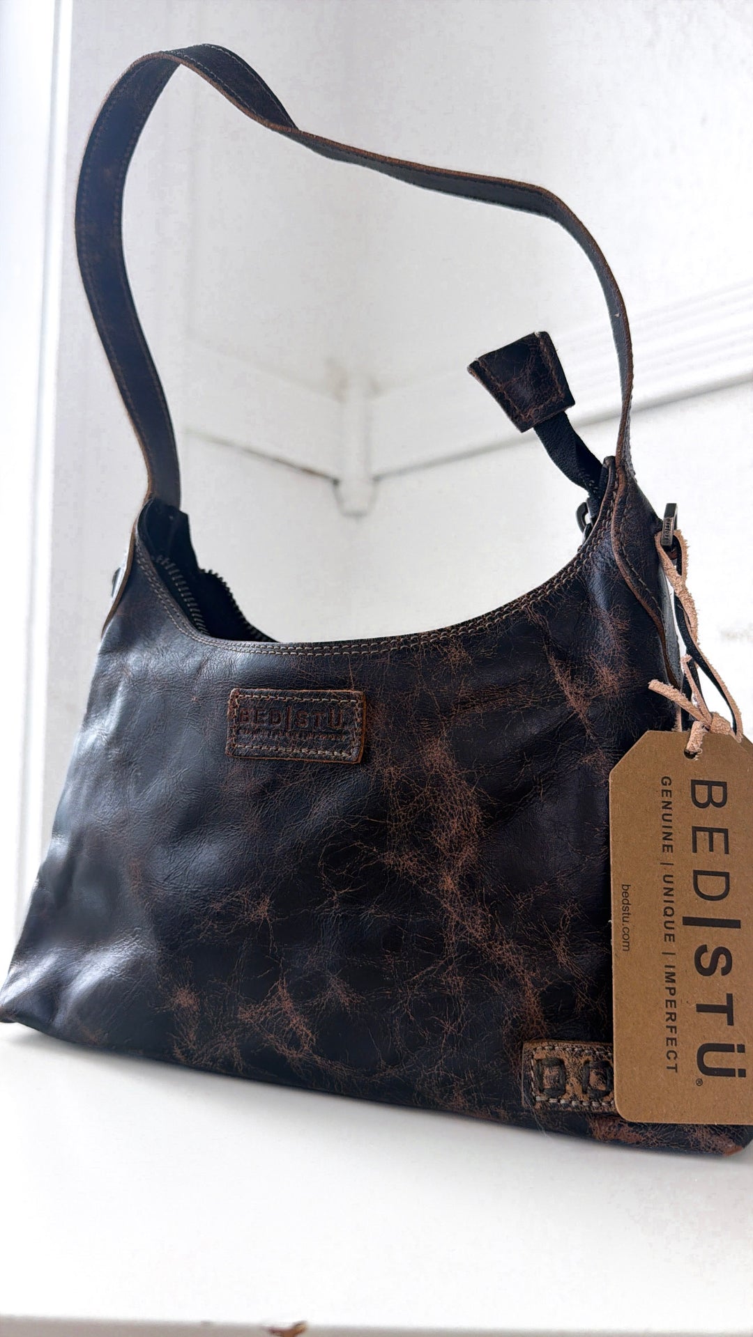 Bedstu Denton, Black Lux