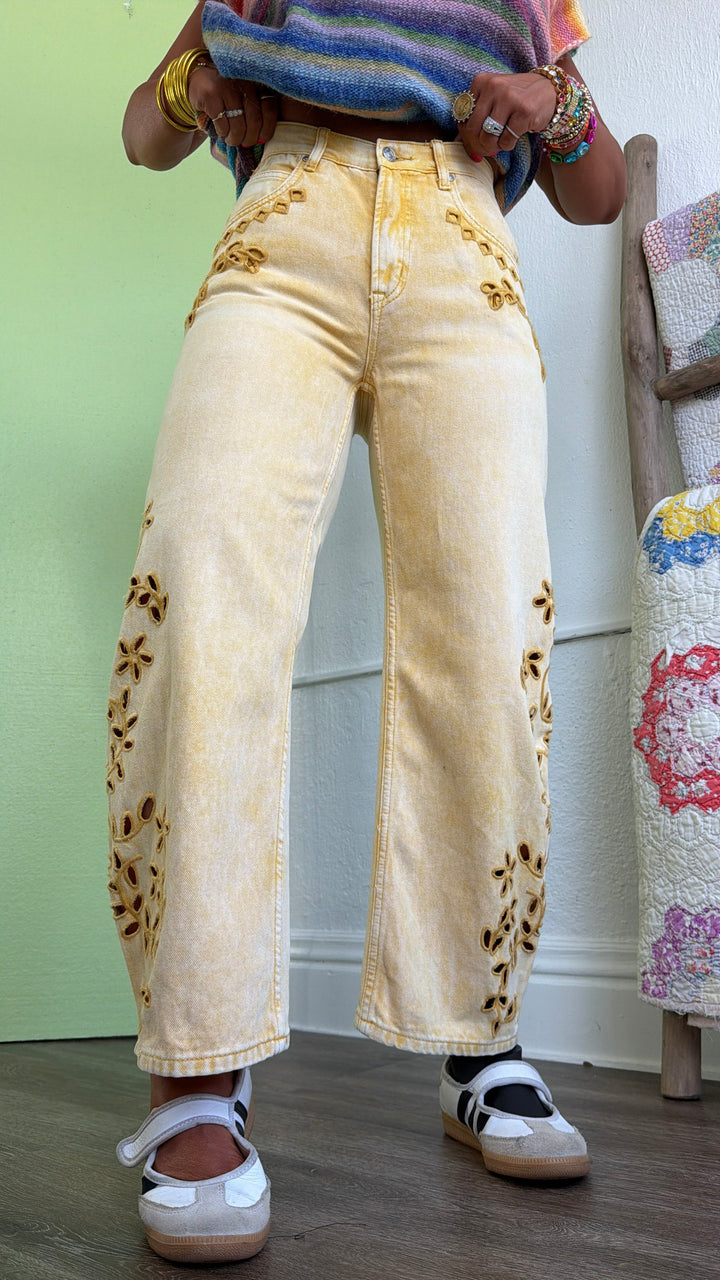 Eyelet Floral Barrel Jeans, Yellow