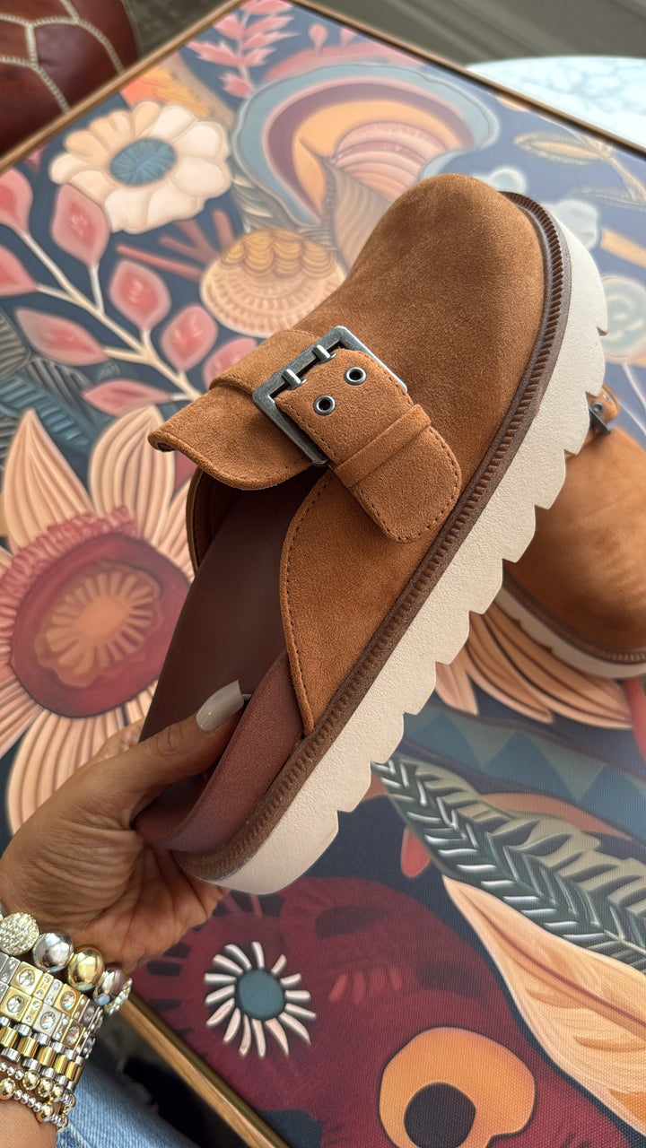 Mirewood Clogs, Camel