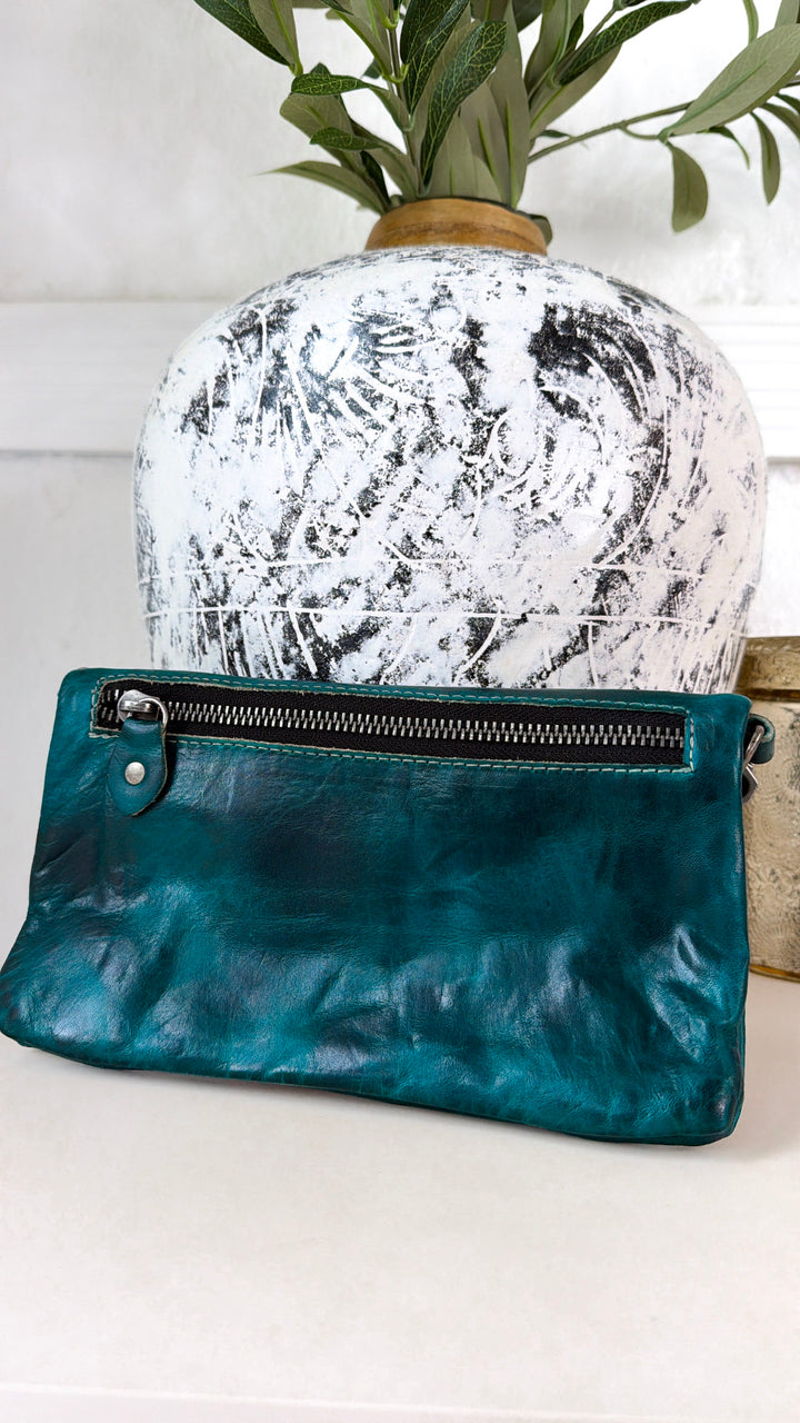Bedstu Cadence Crossbody, Artic Teal Driftwood