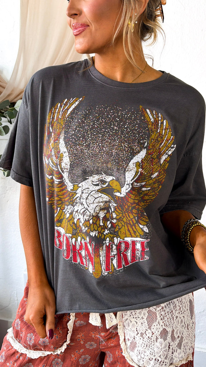 Relaxed Fit Born Free Cropped Graphic, Charcoal