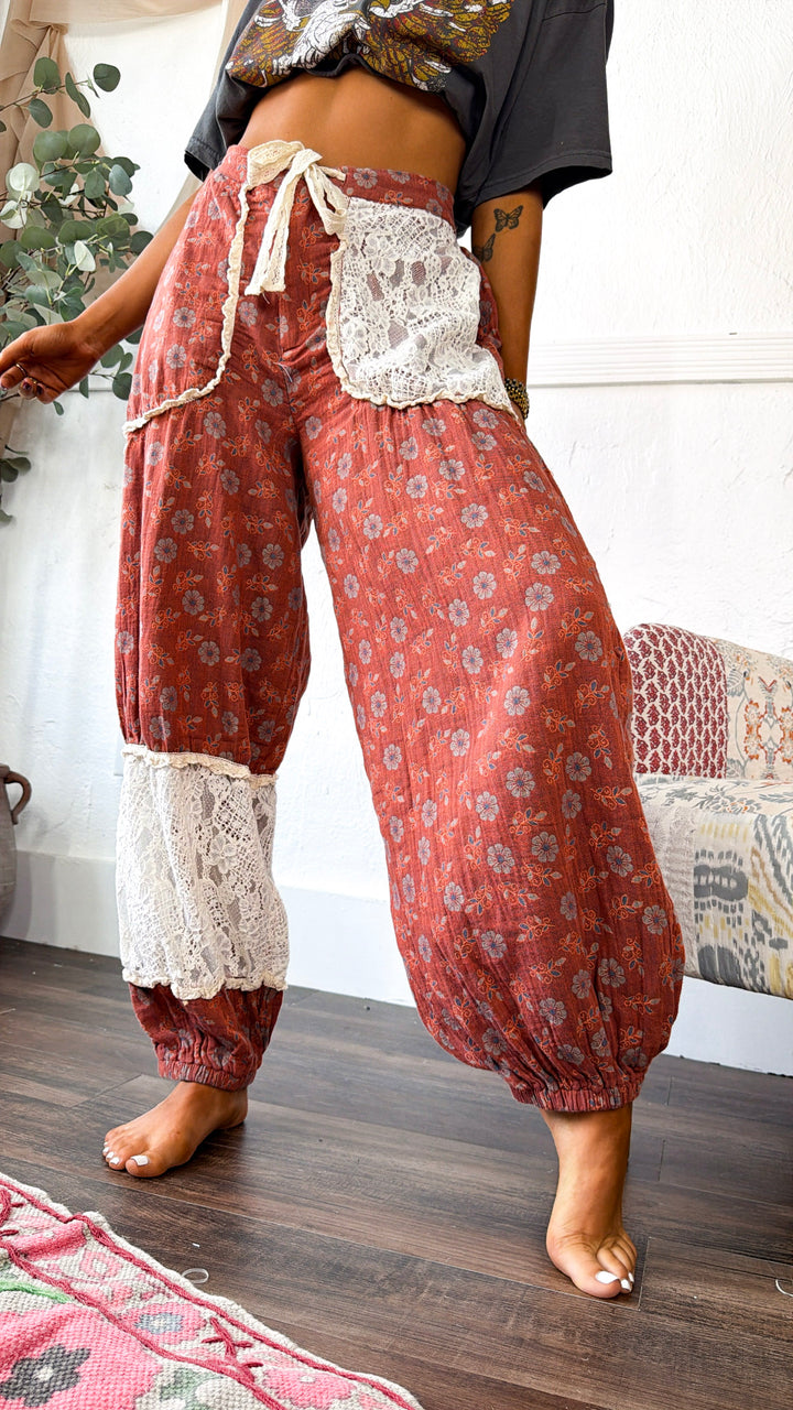 Touch Of Flare Joggers, Canyon Brick