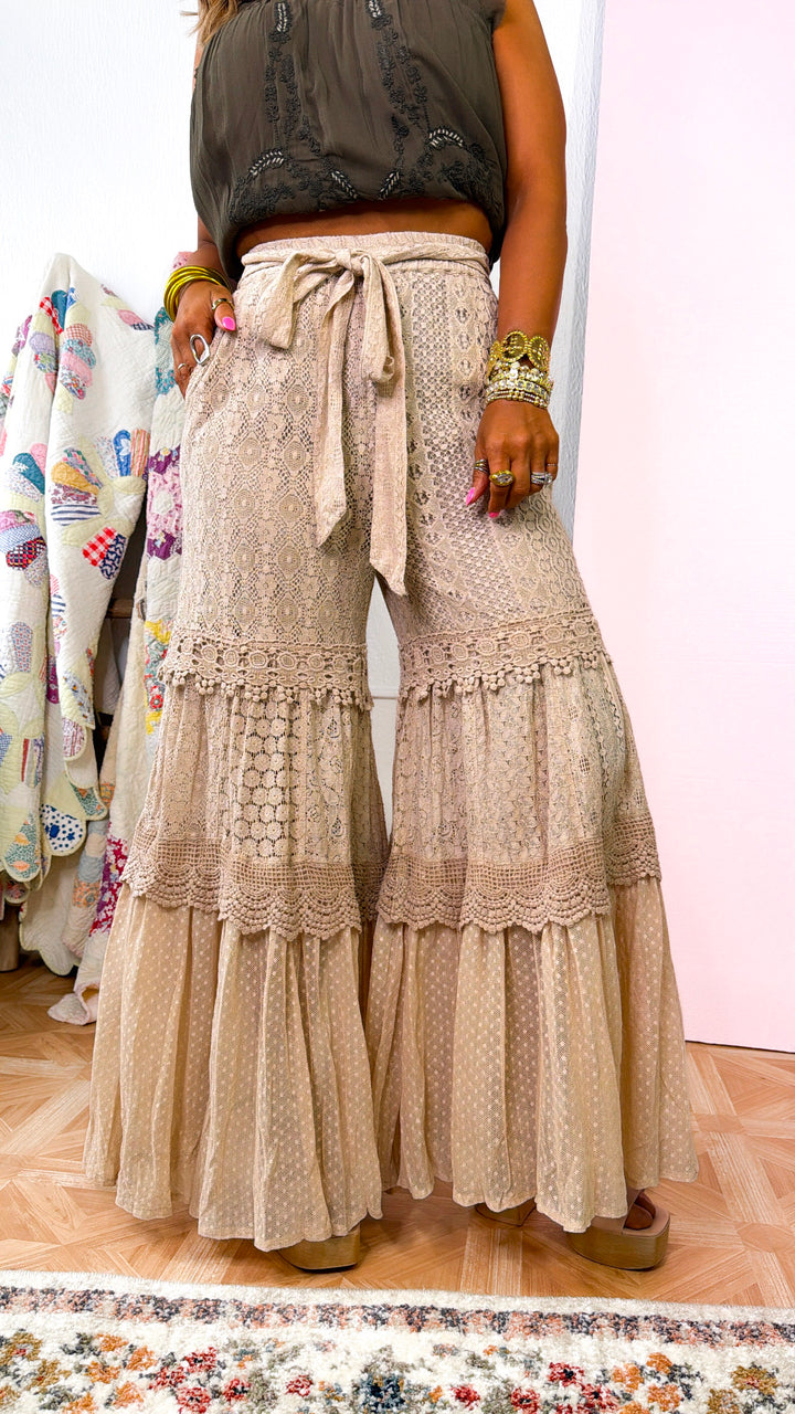 Meadow Curve Lace Tiered Pant, Beige