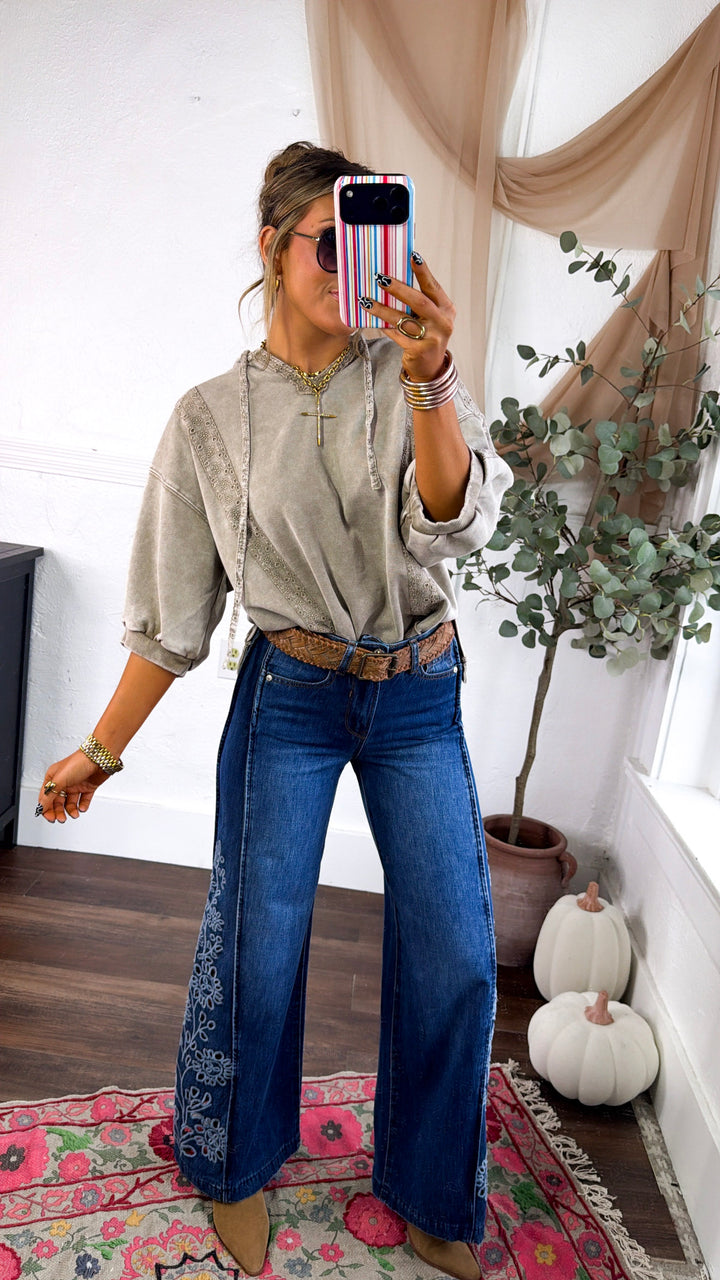 Charlie Hooded Trimmed Top, Mocha
