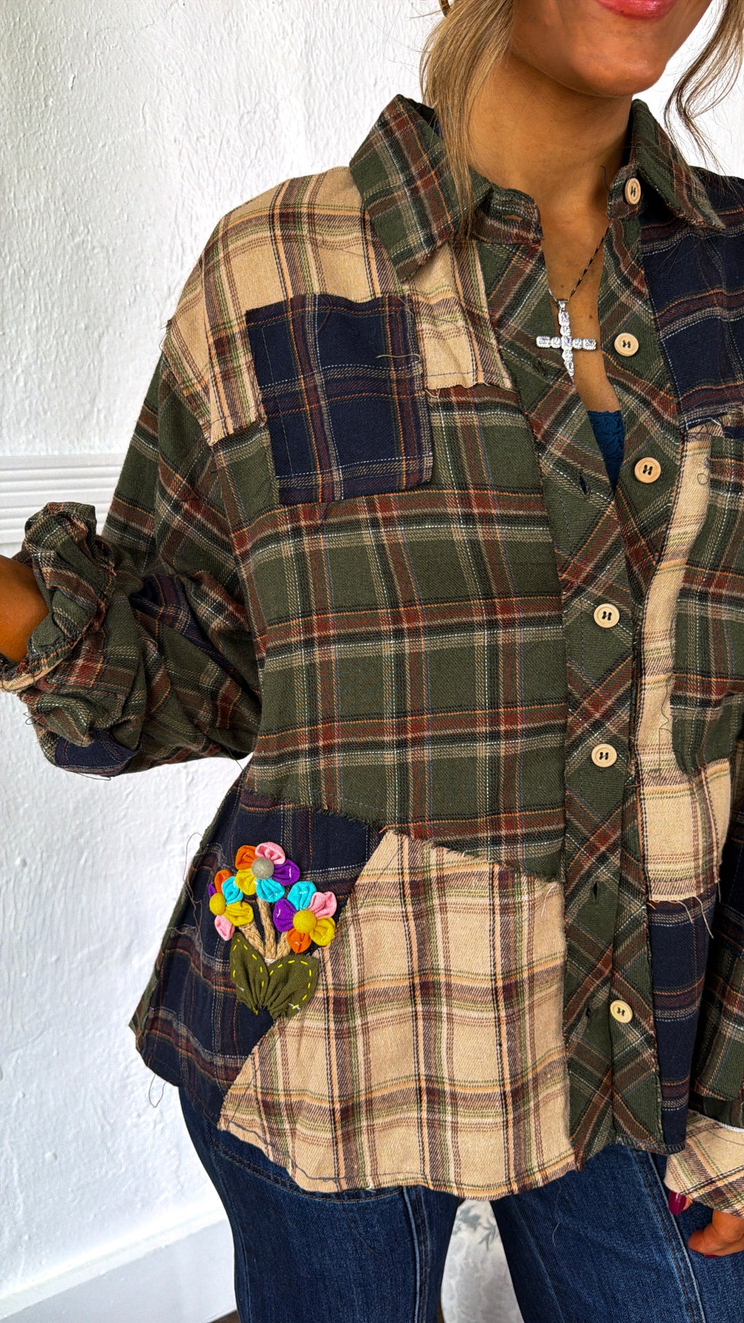 Touch Of Floral Detailed Flannel, Green Multi