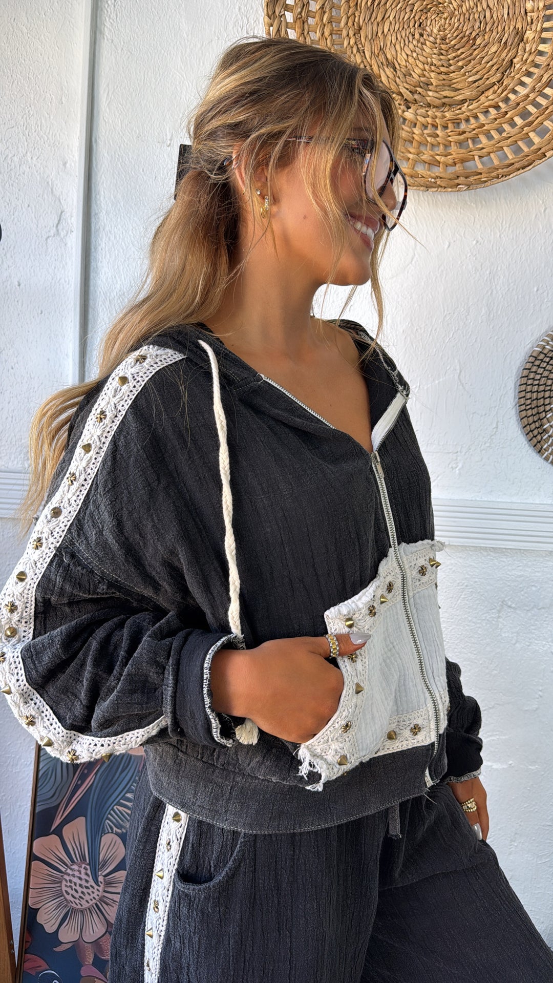 Espresso Eclipse Zip Up, Black