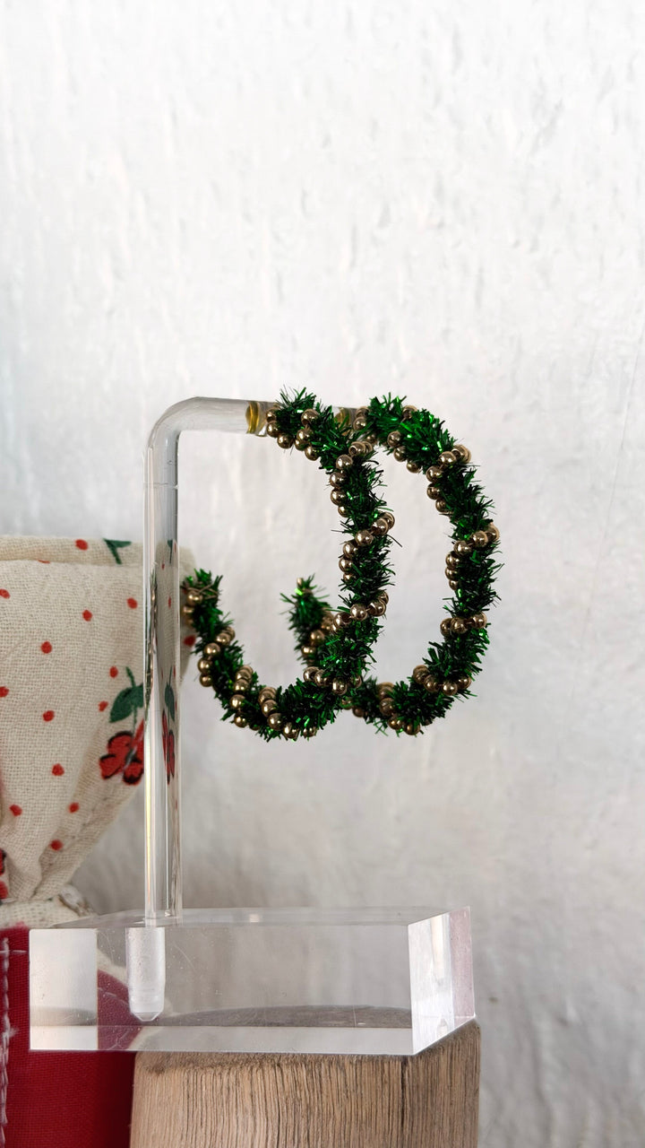 Holiday Tinsel Wrapped Hoop, Green