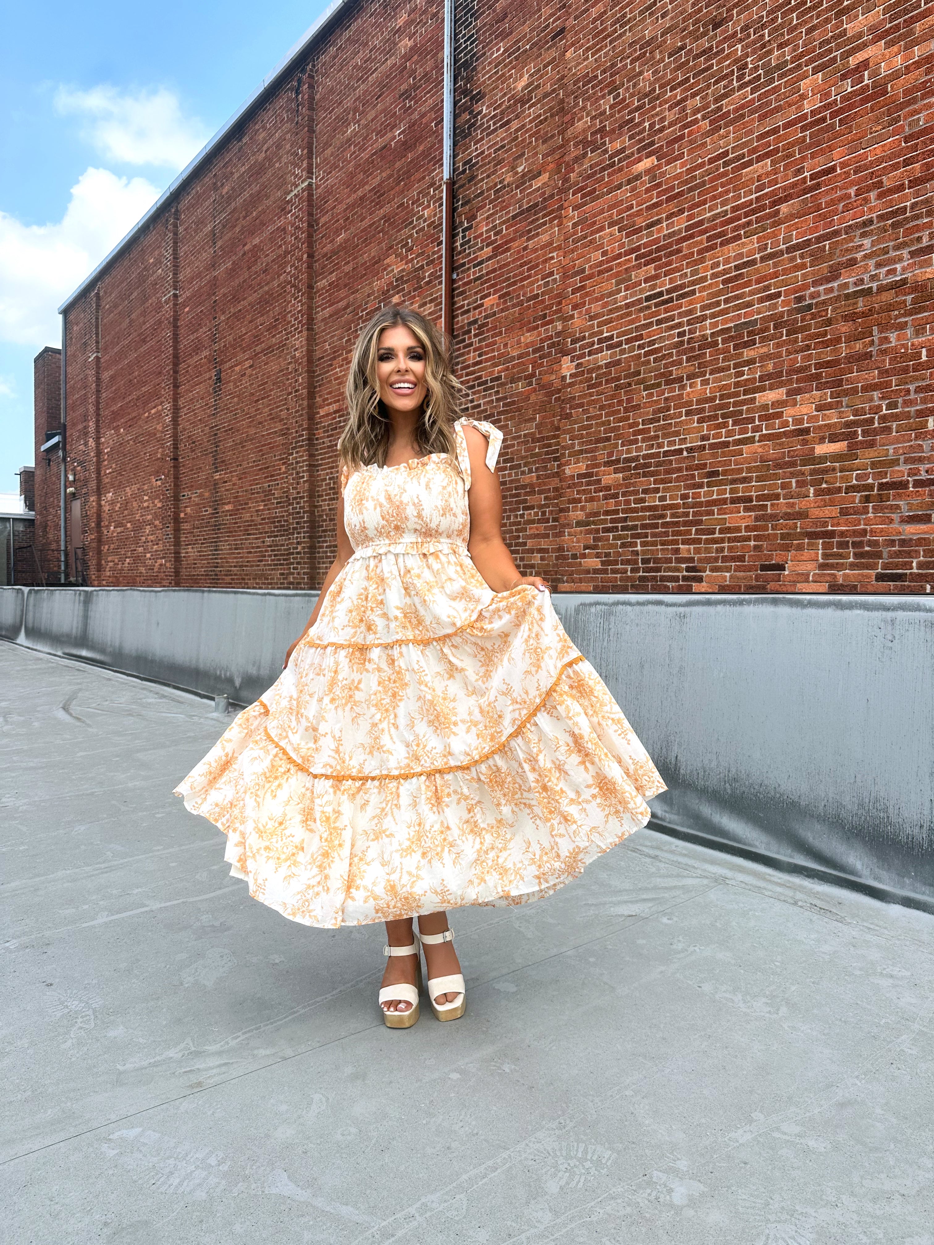 Wanderlust Lace Trim Floral Midi Dress – Everyday Chic Boutique