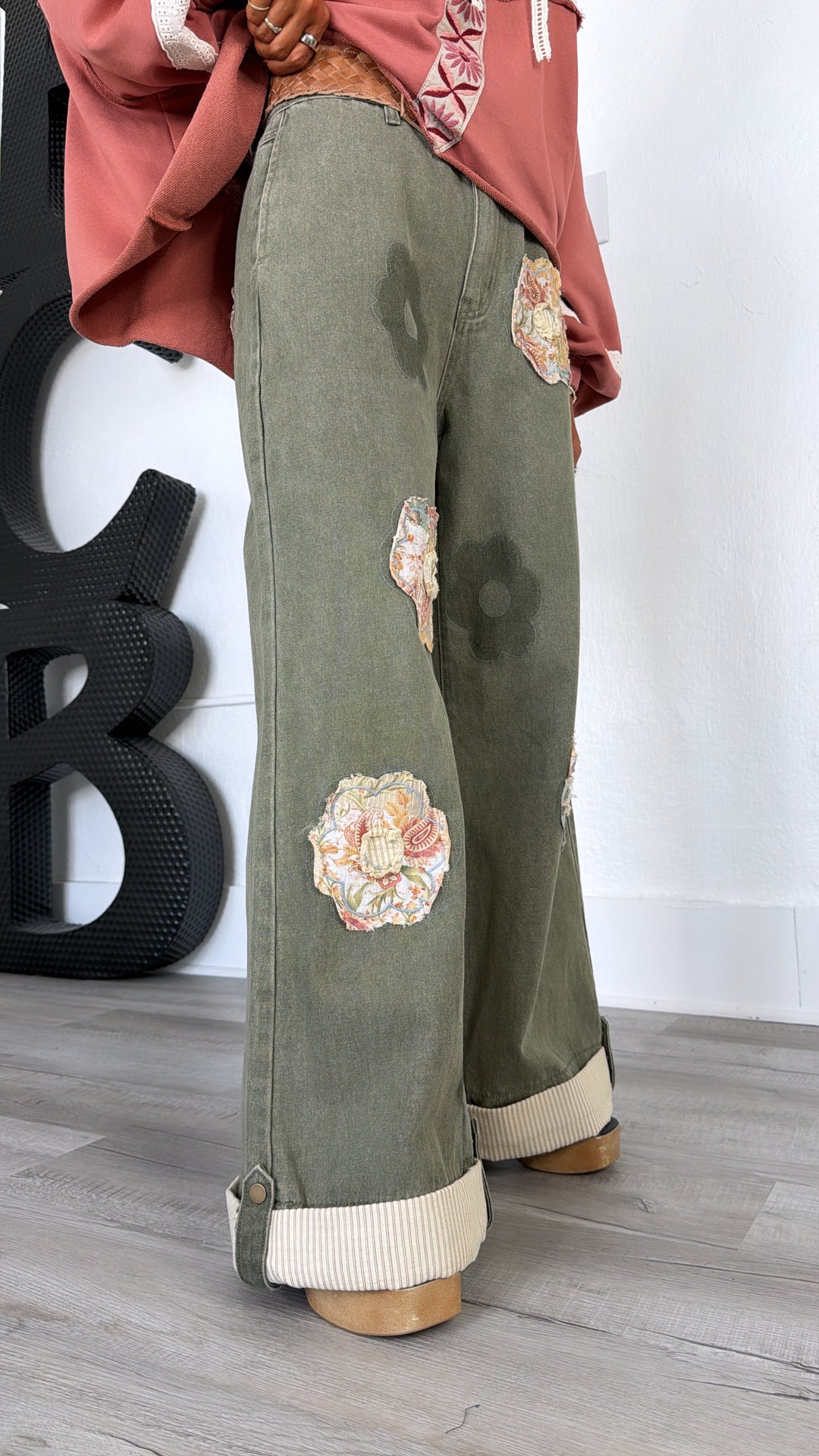 Mosswood Floral Pant, Olive