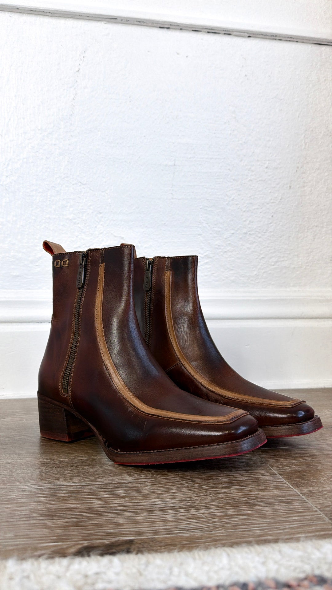 Bedstu Bitsy, Teak Oat Rustic