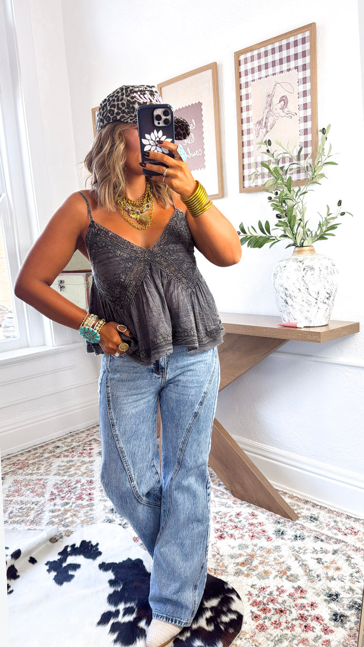 Winnie V-Neck Tank Top, Black