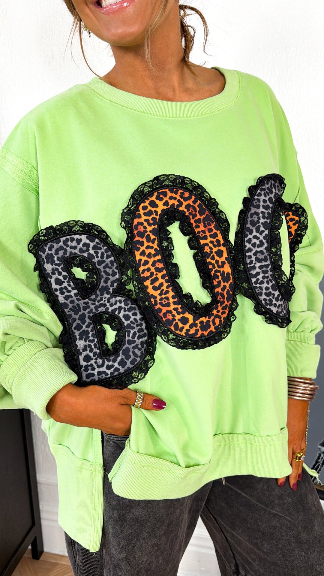 Leopard Boo & Lace Sweatshirt, Dk.Lime