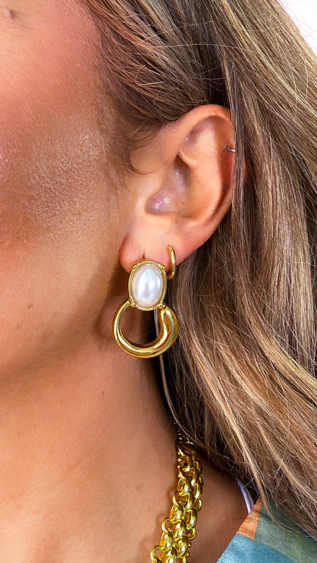 Water Proof Pearly Vintage Stud