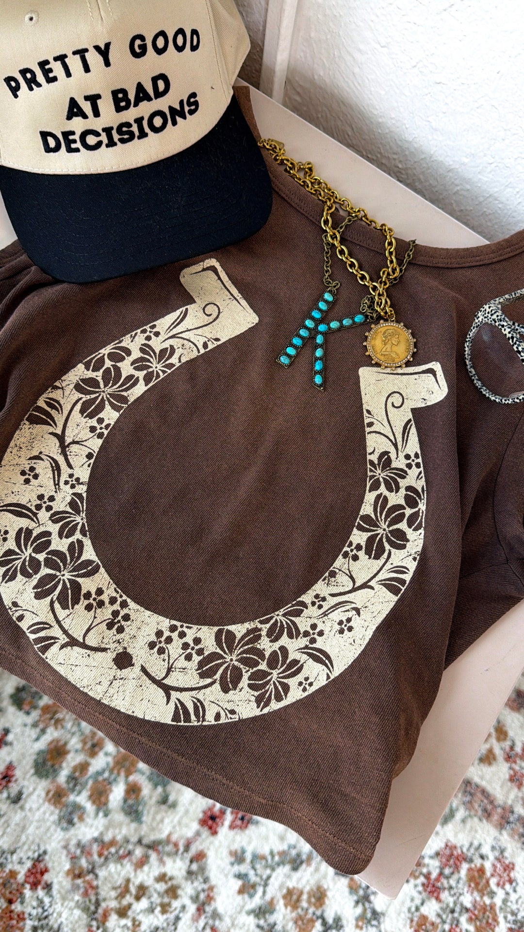 Lucky Horseshoe Graphic Tee, Espresso