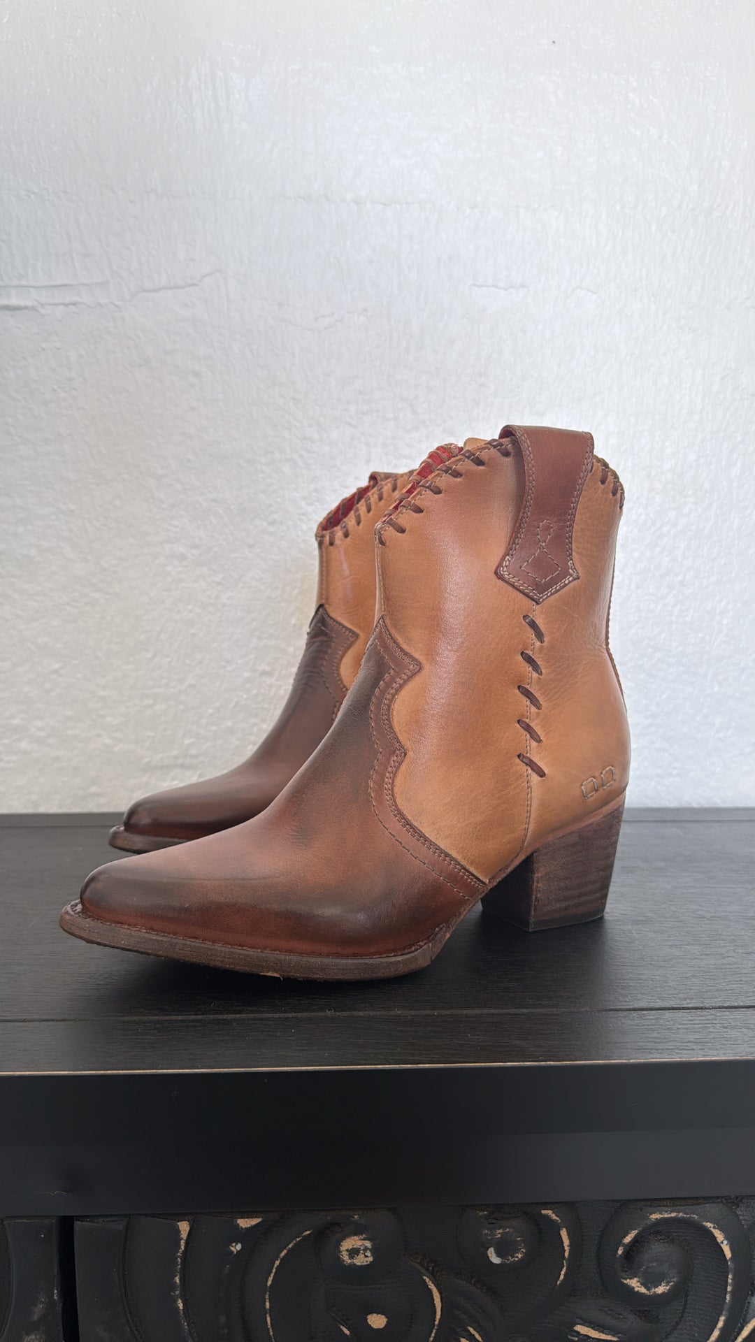 Bedstu Baila ll, Teak Oats Rustic